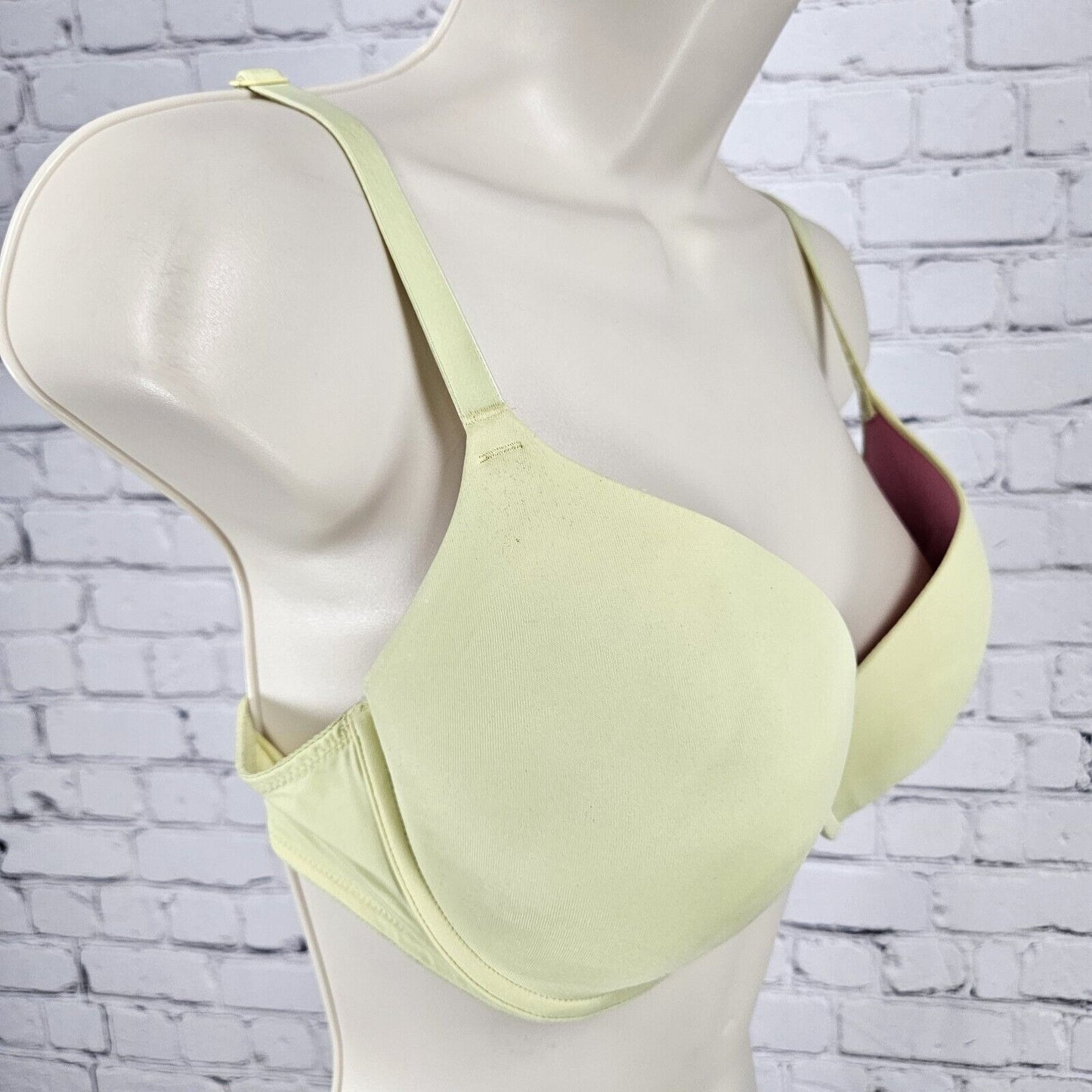 Pink Victoria's Secret Lime Yellow Push Up Bra Size 36C