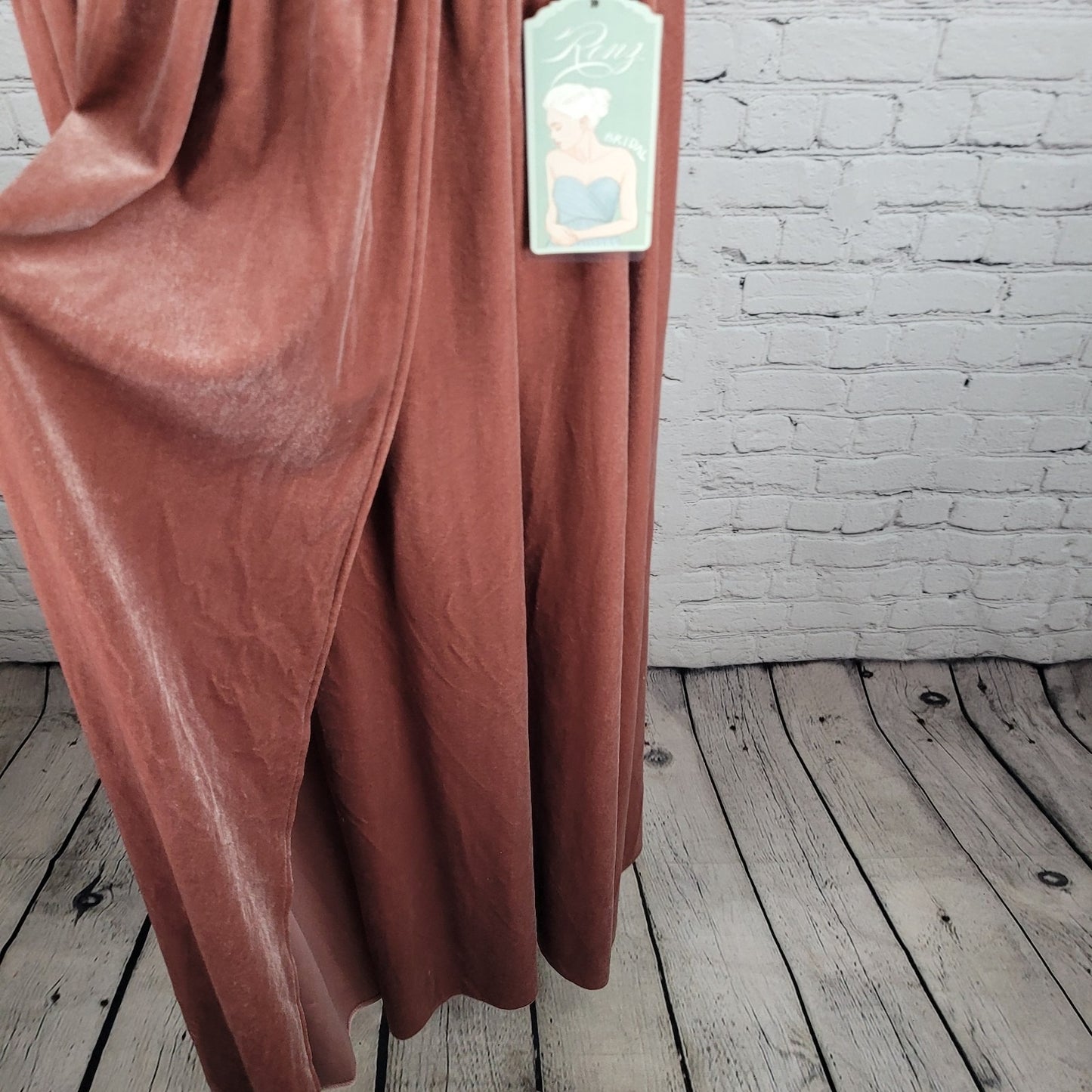 NWT Renz Bridal Pink Velvet Sleeveless Side Slit Bridesmaid Dress Size Small S