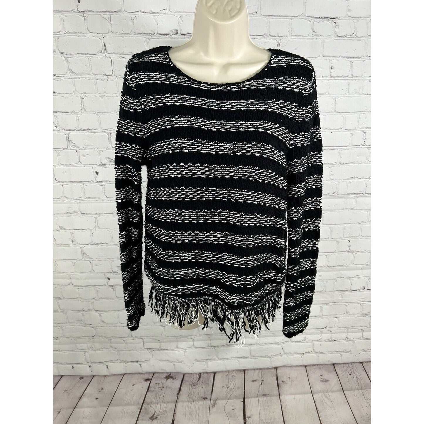 Chico's Black White Crochet Loose Weave Pullover Sweater Tassels Women’s Size S