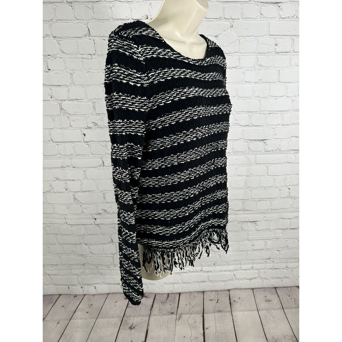 Chico's Black White Crochet Loose Weave Pullover Sweater Tassels Women’s Size S