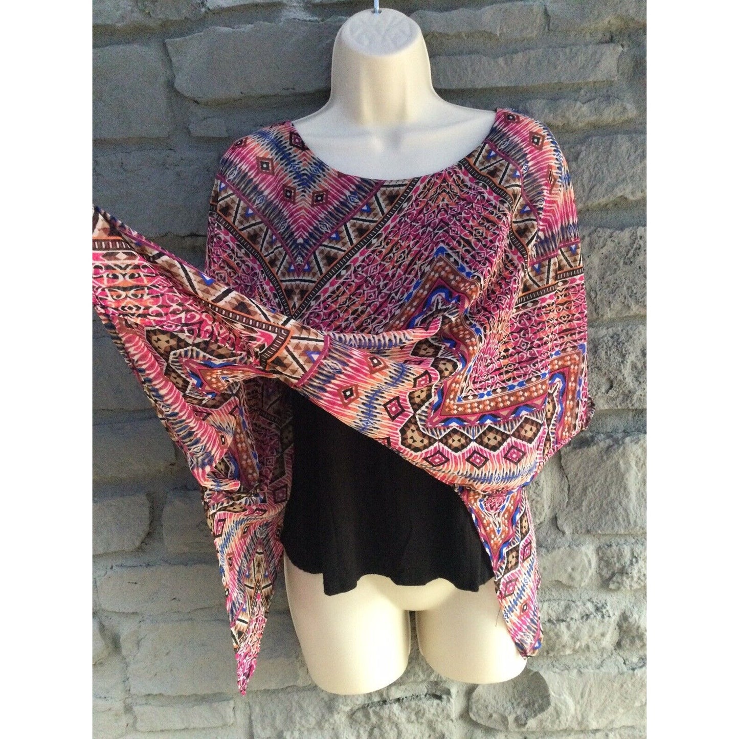 Chenault Shawl Blouse Vibrant Geometric Layered Open Back Small S