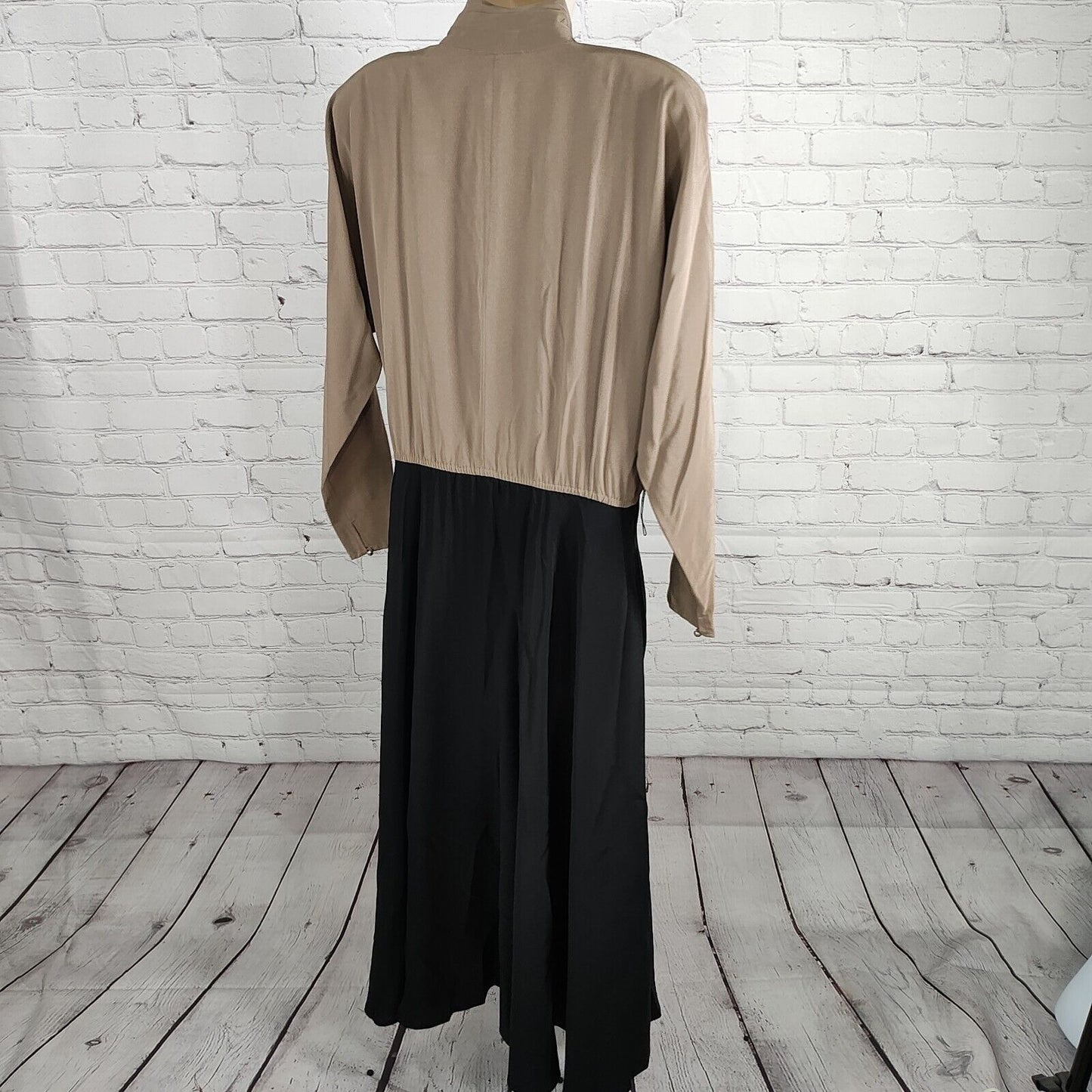 VTG Liz Roberts Black Beige Color Block Long Sleeve Polyester Maxi Dress Size 10