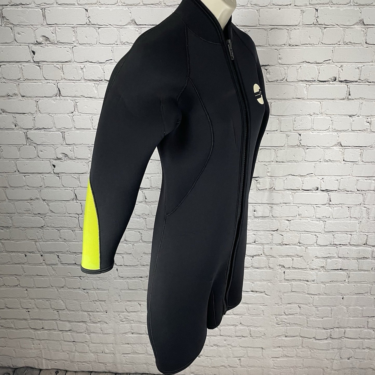 Sherwood Black 7mm Full Front Zip Long Sleeve Shorty Diving Wetsuit Size 14