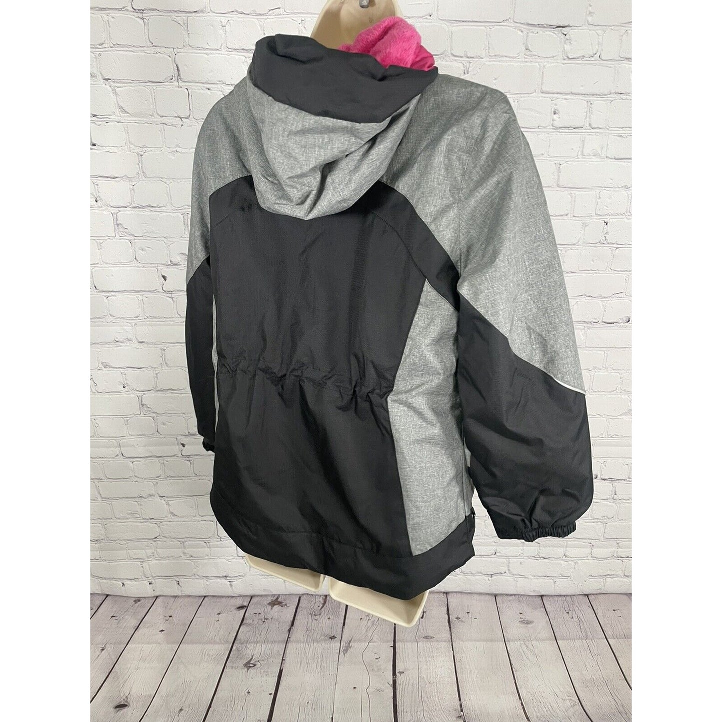 Gerry Grey Black Ski Snow Color Block Faux Fur Hooded Jacket Girls Size M Medium