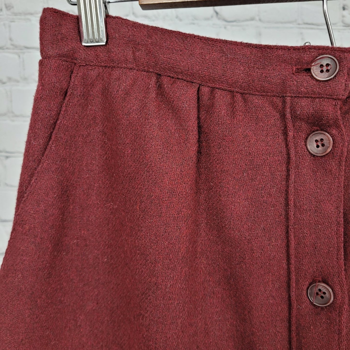 VTG Panther Red Wool Blend Buttoned A Line Skirt USA Made Size 11/12 (27x27)