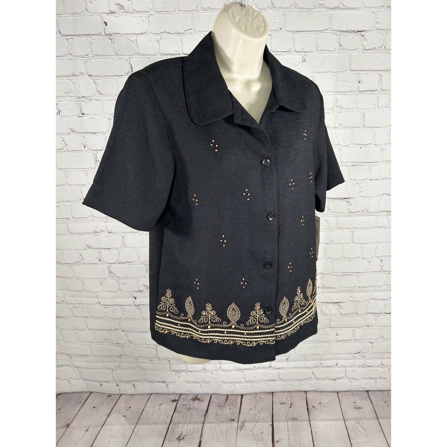 NWT Alfred Dunner Black Beaded Embroidered Shoulder Padded Shirt Women’s 8