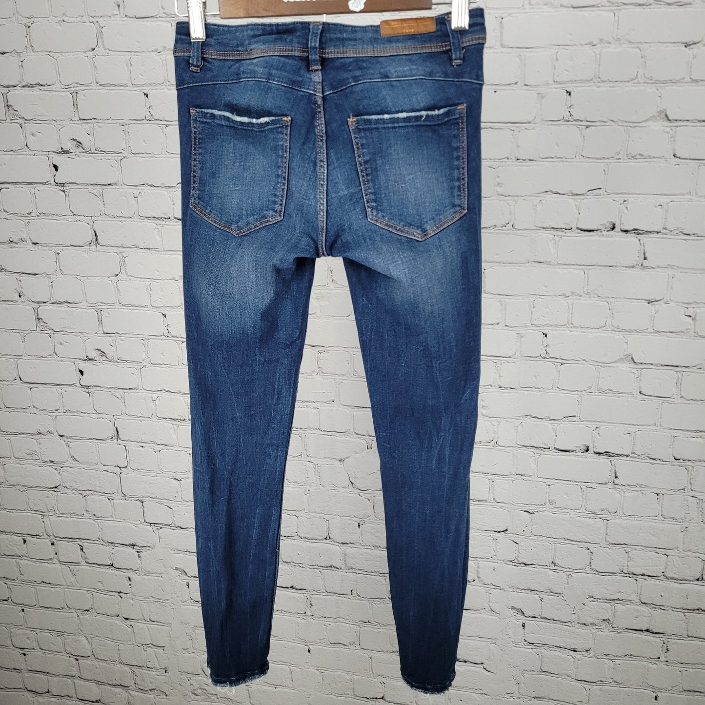 Zara Trafaluc Blue Denim Distressed Low Rise Skinny Ankle Jeans Size 4 (27x26)