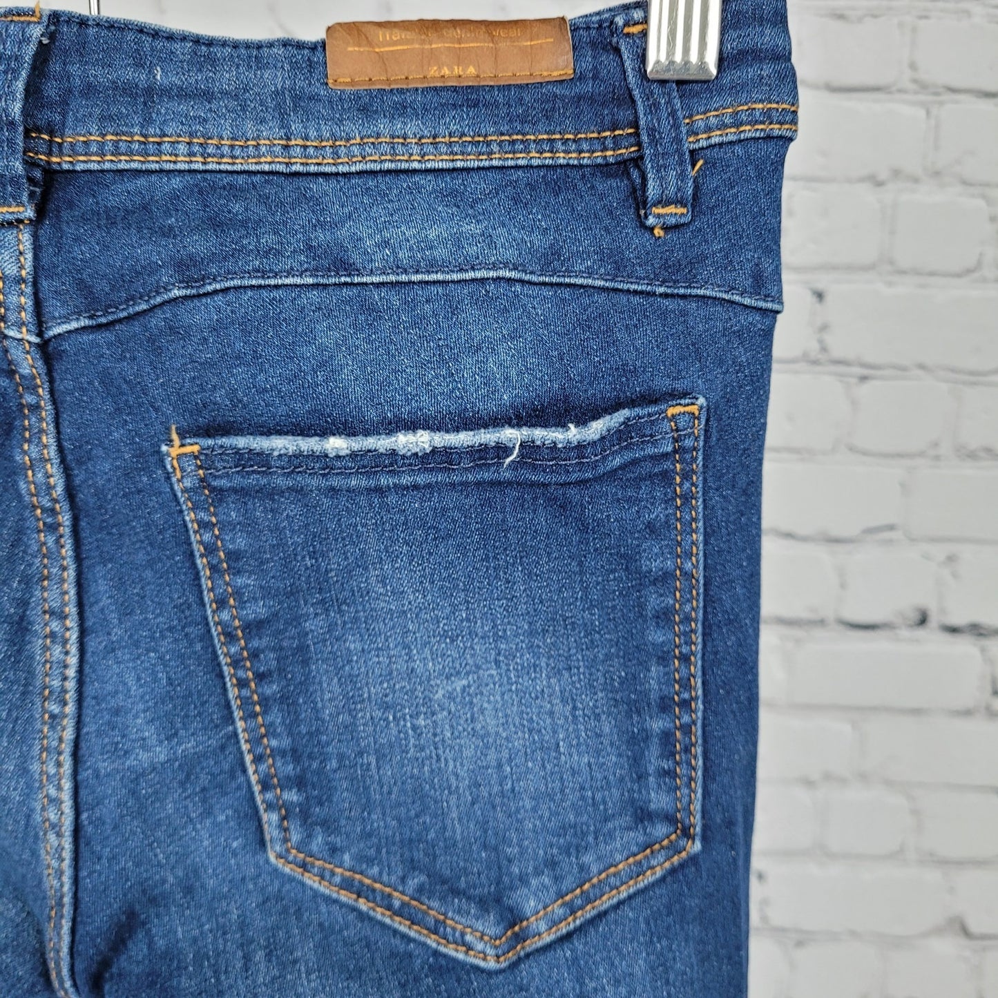 Zara Trafaluc Blue Denim Distressed Low Rise Skinny Ankle Jeans Size 4 (27x26)
