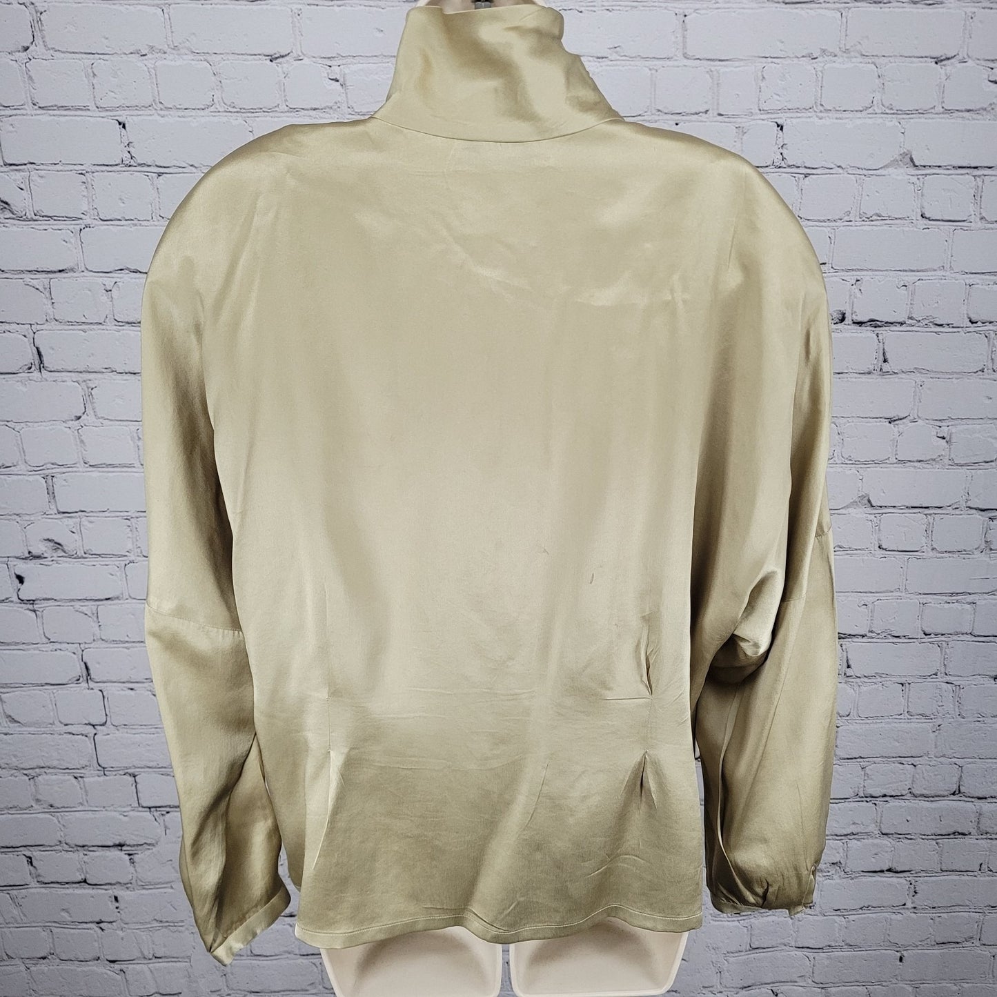 Dana Buchman Gold 100% Silk Button Up Long Sleeve Padded Blouse Shirt Size 14