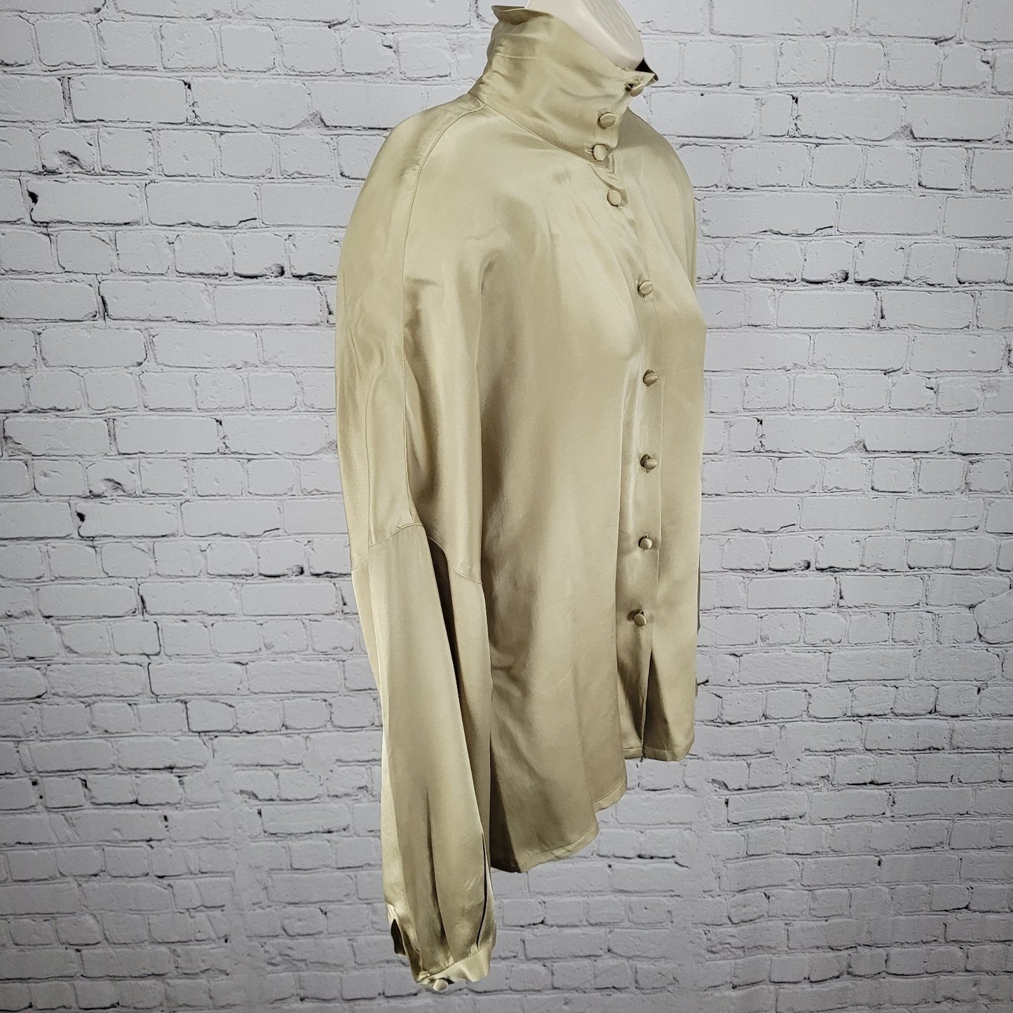 Dana Buchman Gold 100% Silk Button Up Long Sleeve Padded Blouse Shirt Size 14