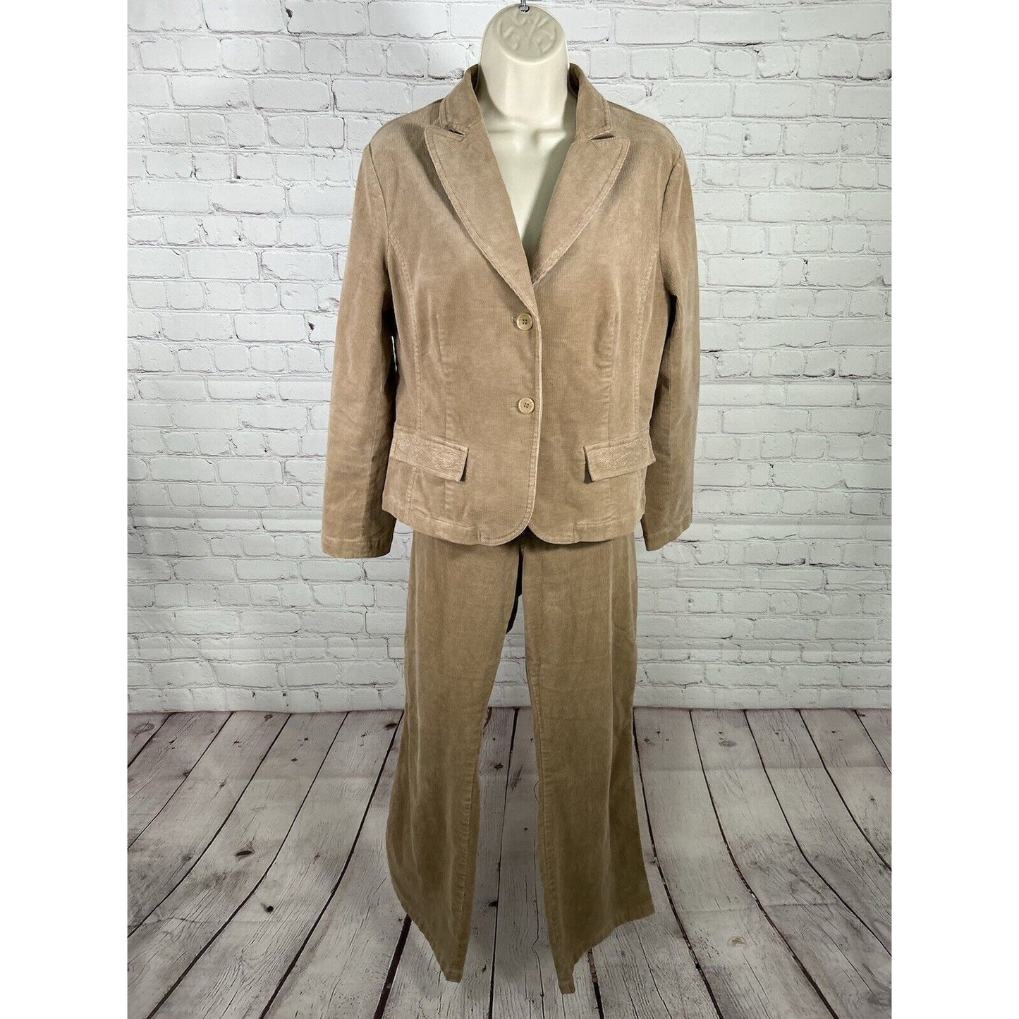Petite Sophisticate Two Piece Brown Corduroy Women’s Suit Blazer PM Pants 12P