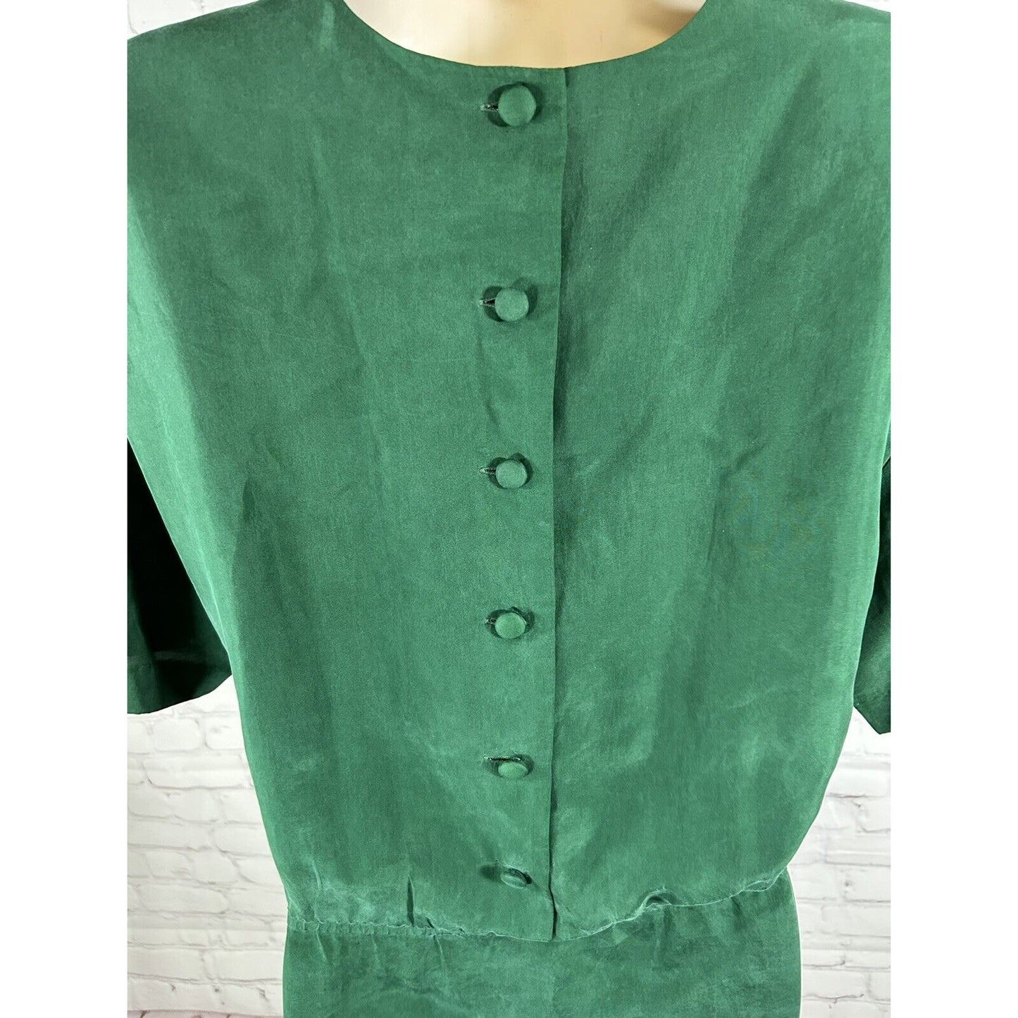 VTG Papell Too 100% Silk Green Short Sleeve Shoulder Pad Back Buttons Dress 12