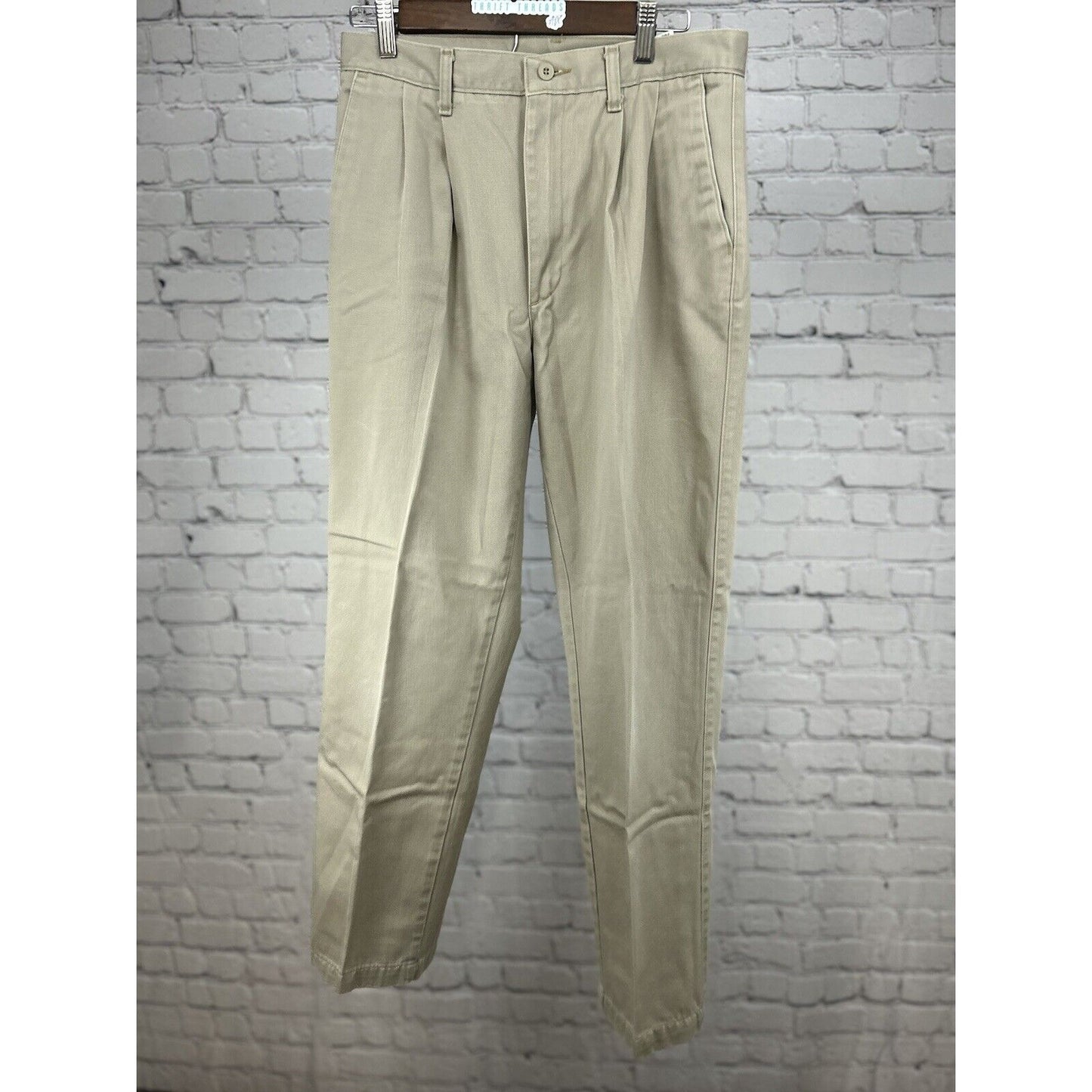 Wrangler Riata Light Tan Straight Leg 100% Cotton Khaki Pants Size 32x32- 95KH