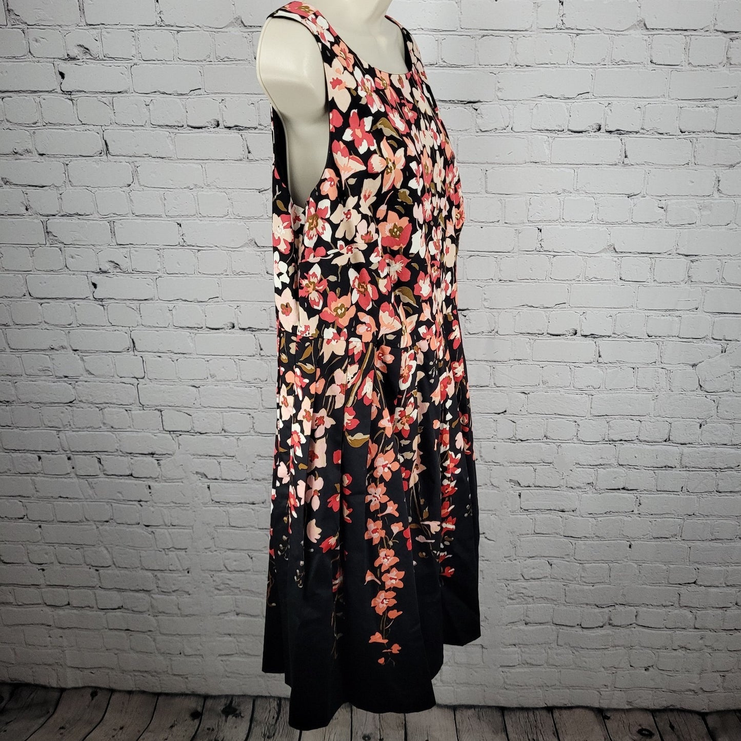 Talbots Black Multicolor Floral Sleeveless A-line Pleated Lined Midi Dress 14WP