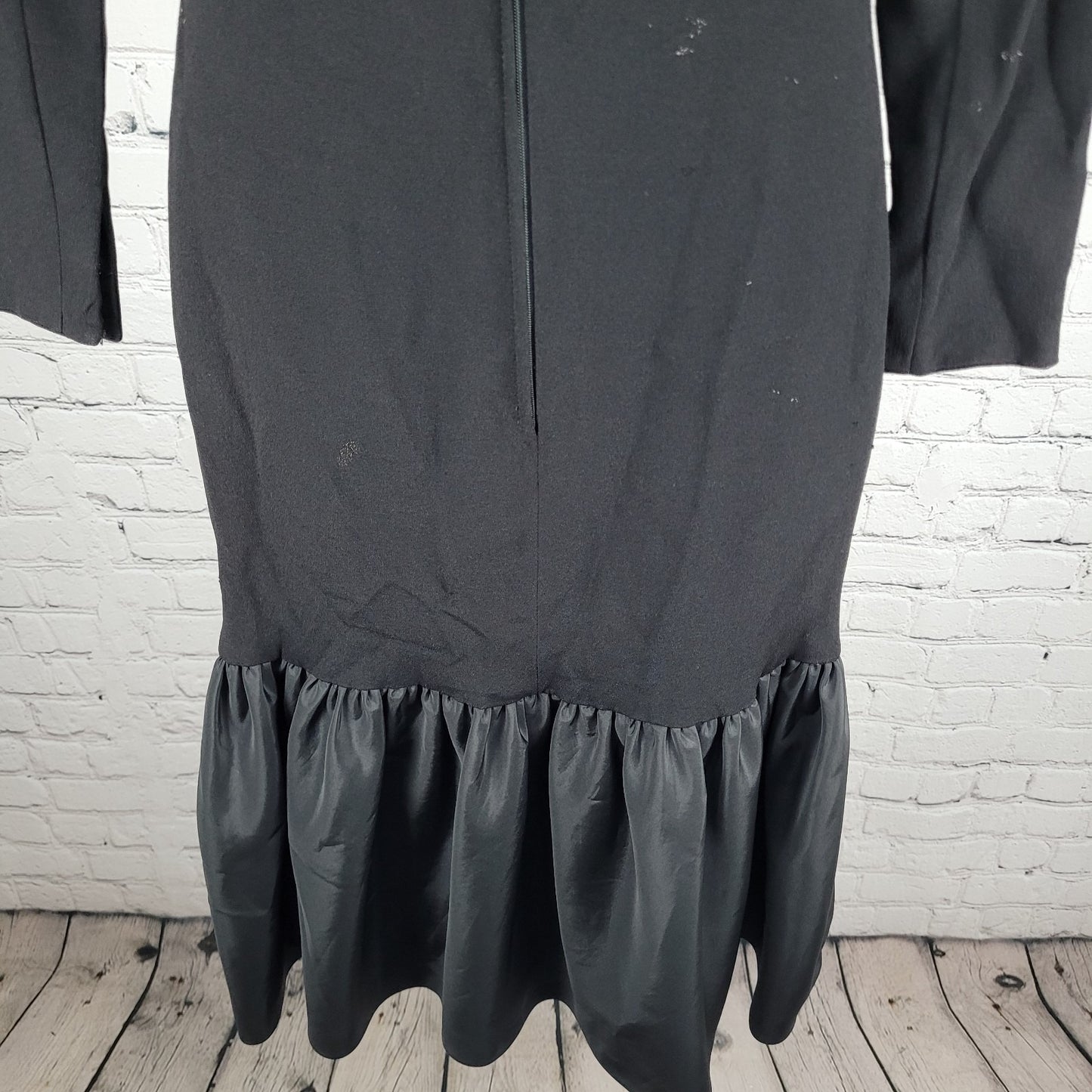 VTG Robert Courtney Black Long Sleeve Ruched Lined Back Zip Midi Dress Size XS