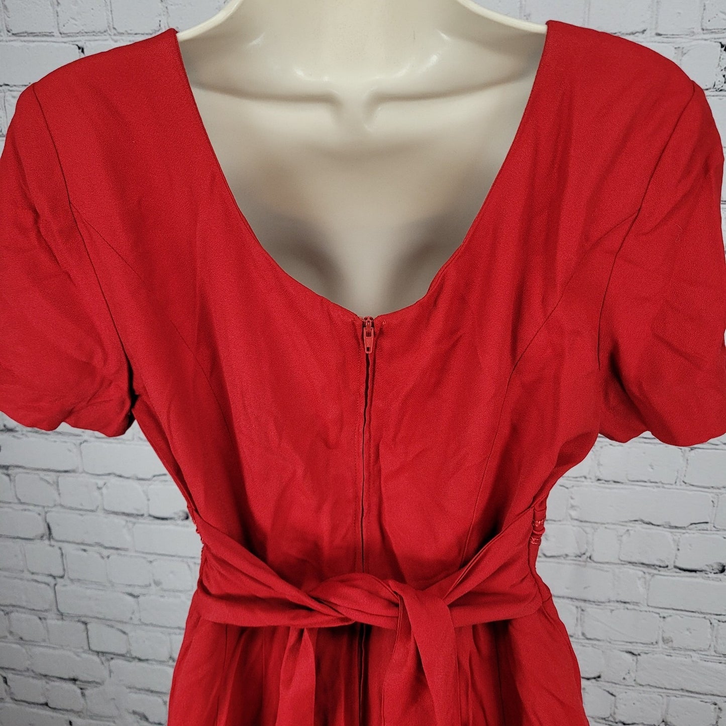 VTG John Roberts Red Embellished Waist Tie Short Sleeve Midi Dress USA Size 6