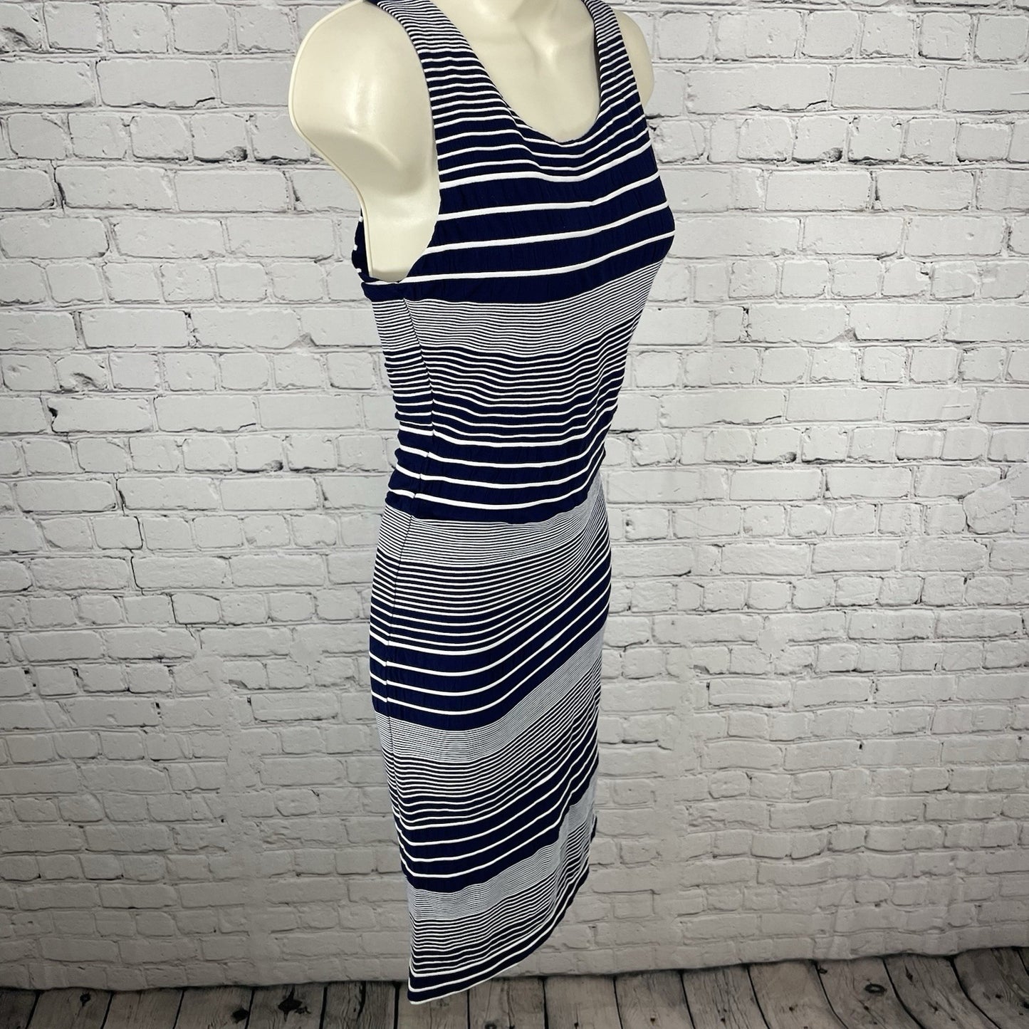 Maeve Anthropologie Navy Striped Sleeveless Stretch Sheath Dress Size Small S
