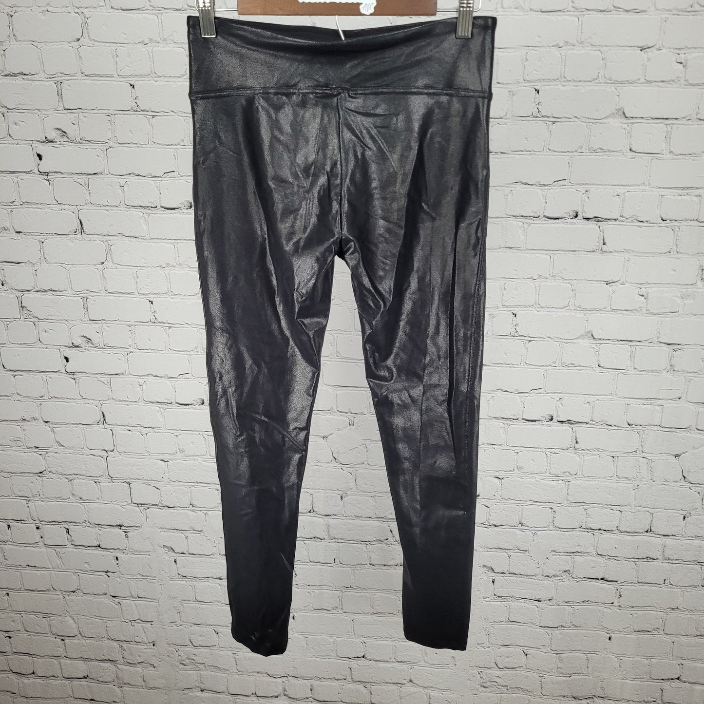 NWT Retro Gong Black Shiny Mid Rise Athleisure Leggings Size Large L (28x27)