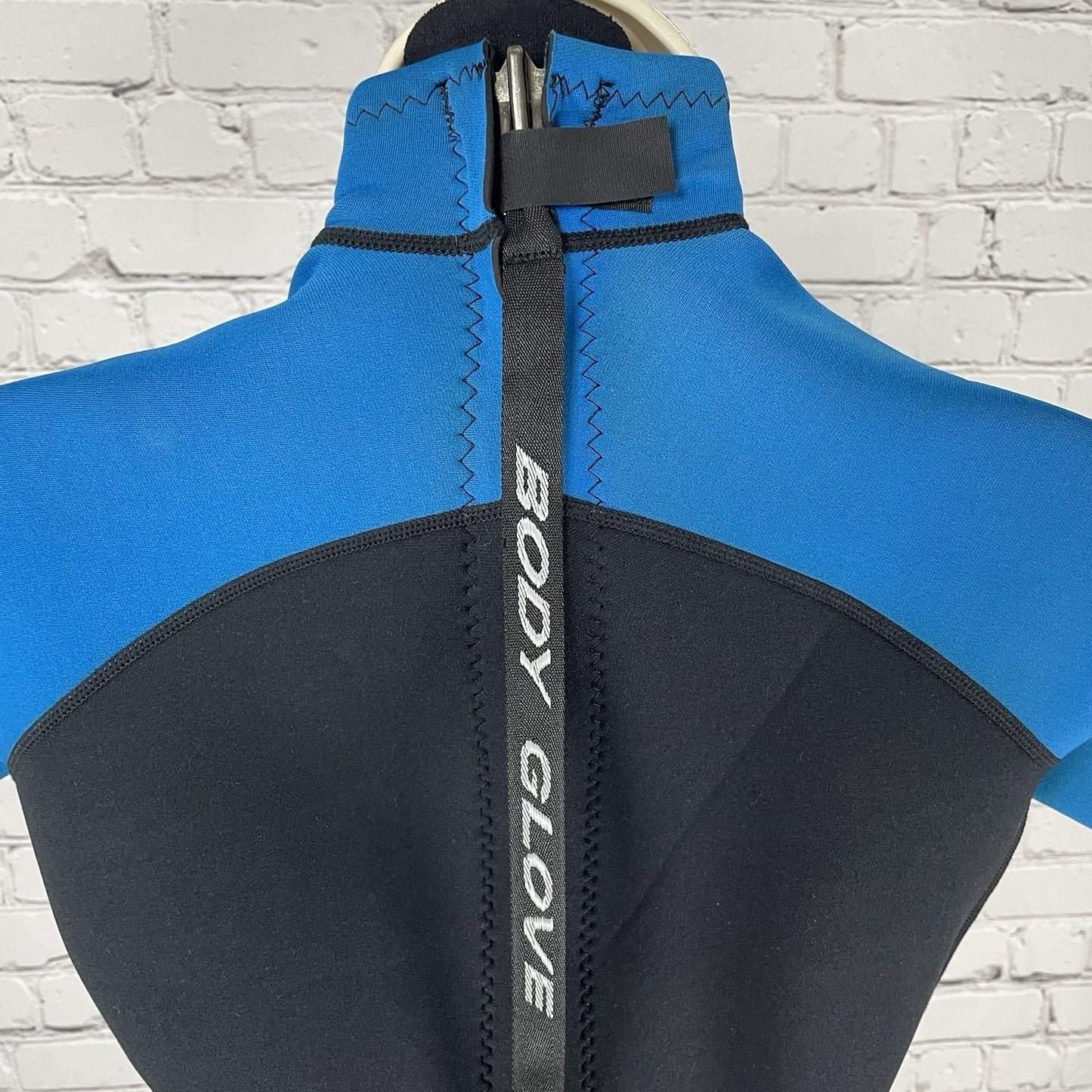 Body Glove Black & Blue 3.2mm Zipped Back Shorty Dive Spring Wetsuit Size 7