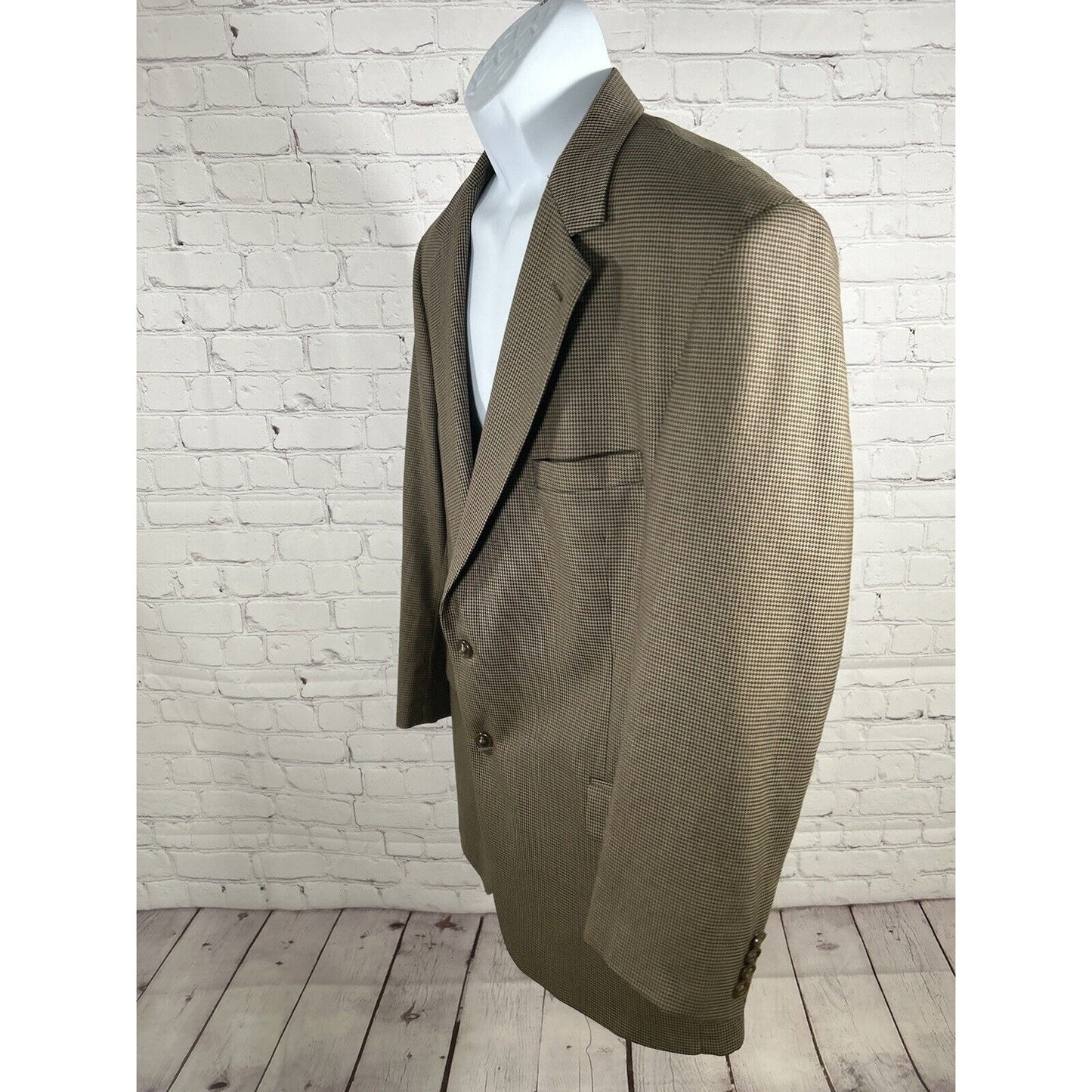 Jos A Bank Brown Houndstooth Two Button Blazer Jacket 100% Wool Men’s 46R *hole