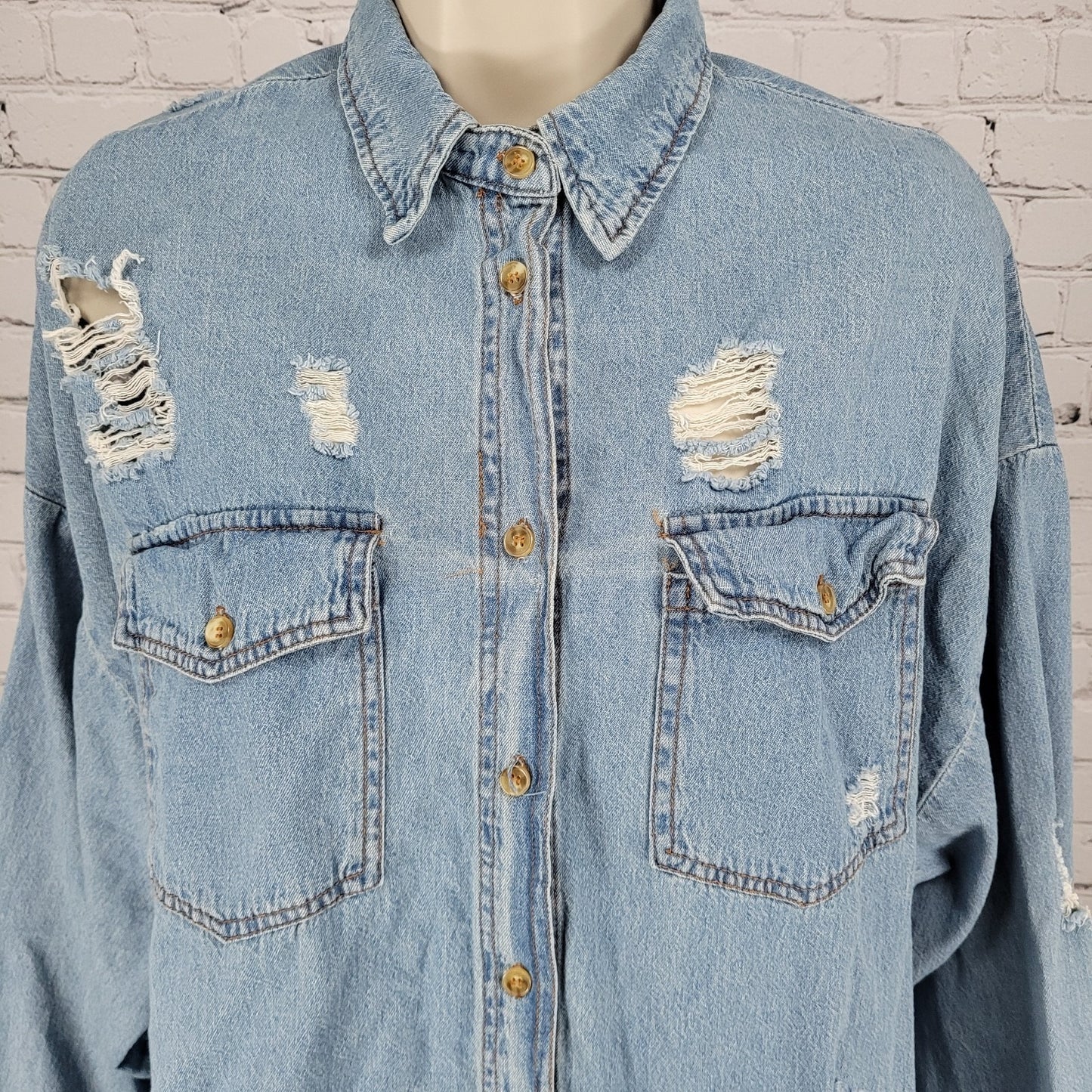 Signature 8 Blue Chambray Distressed Urban Streetwear Denim Button Shirt Small S