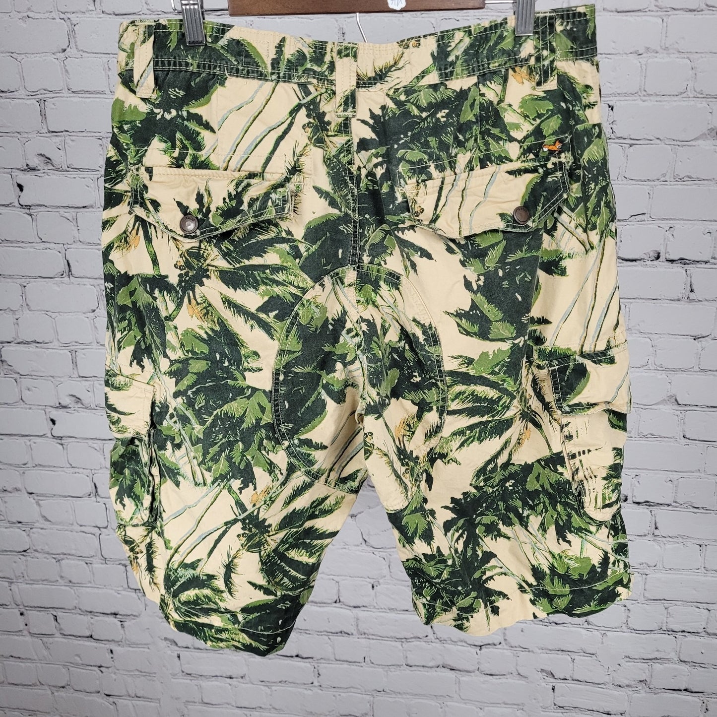 AKOO Beige Palm Tree 100% Cotton Cargo Snap Pockets Shorts Size 36 (35x12)
