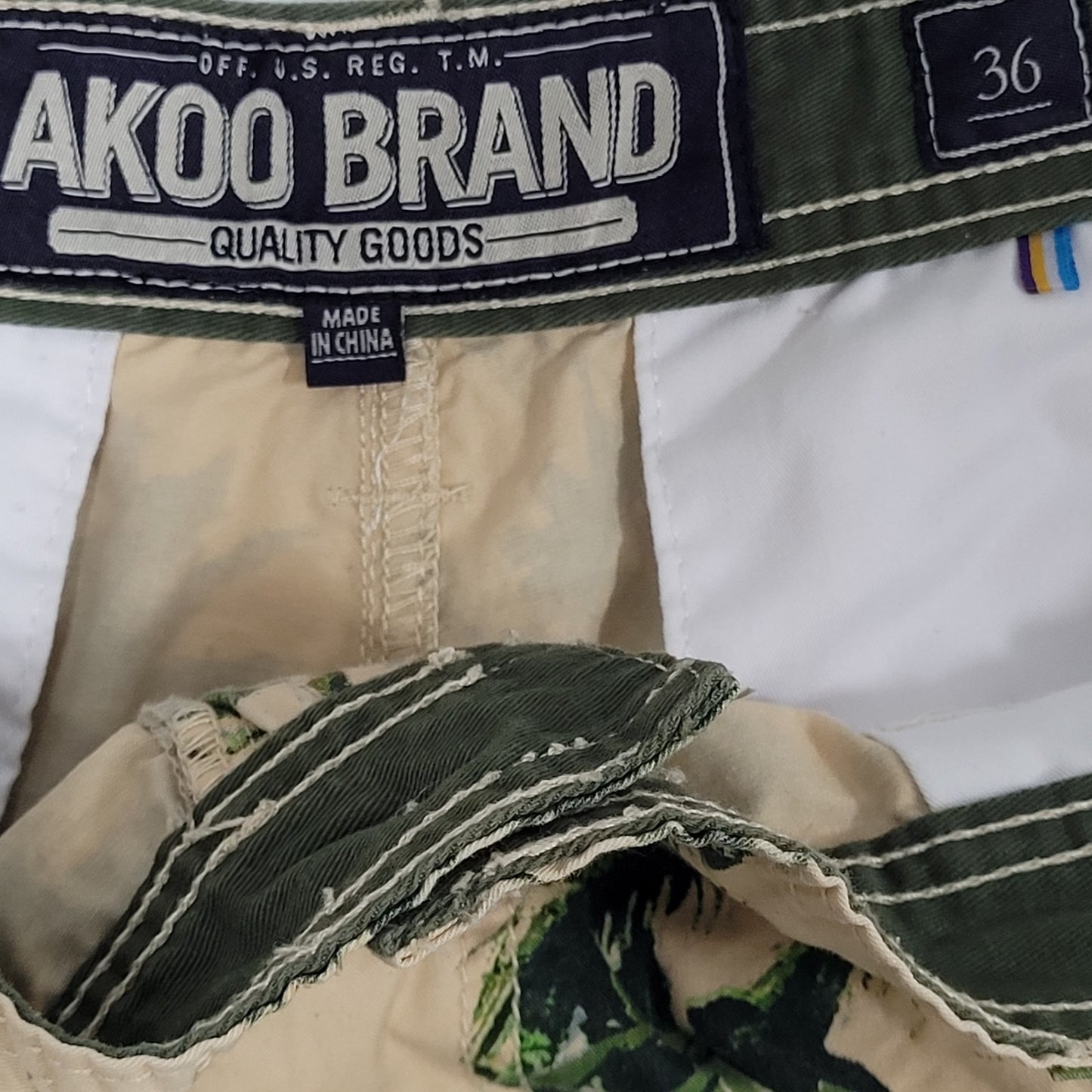 AKOO Beige Palm Tree 100% Cotton Cargo Snap Pockets Shorts Size 36 (35x12)