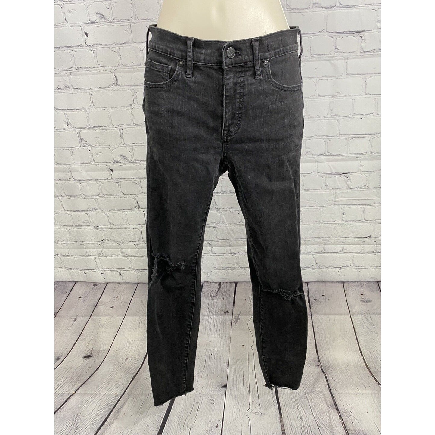 Madewell Black Distressed 9” High Rise Skinny Denim Jeans Size 0