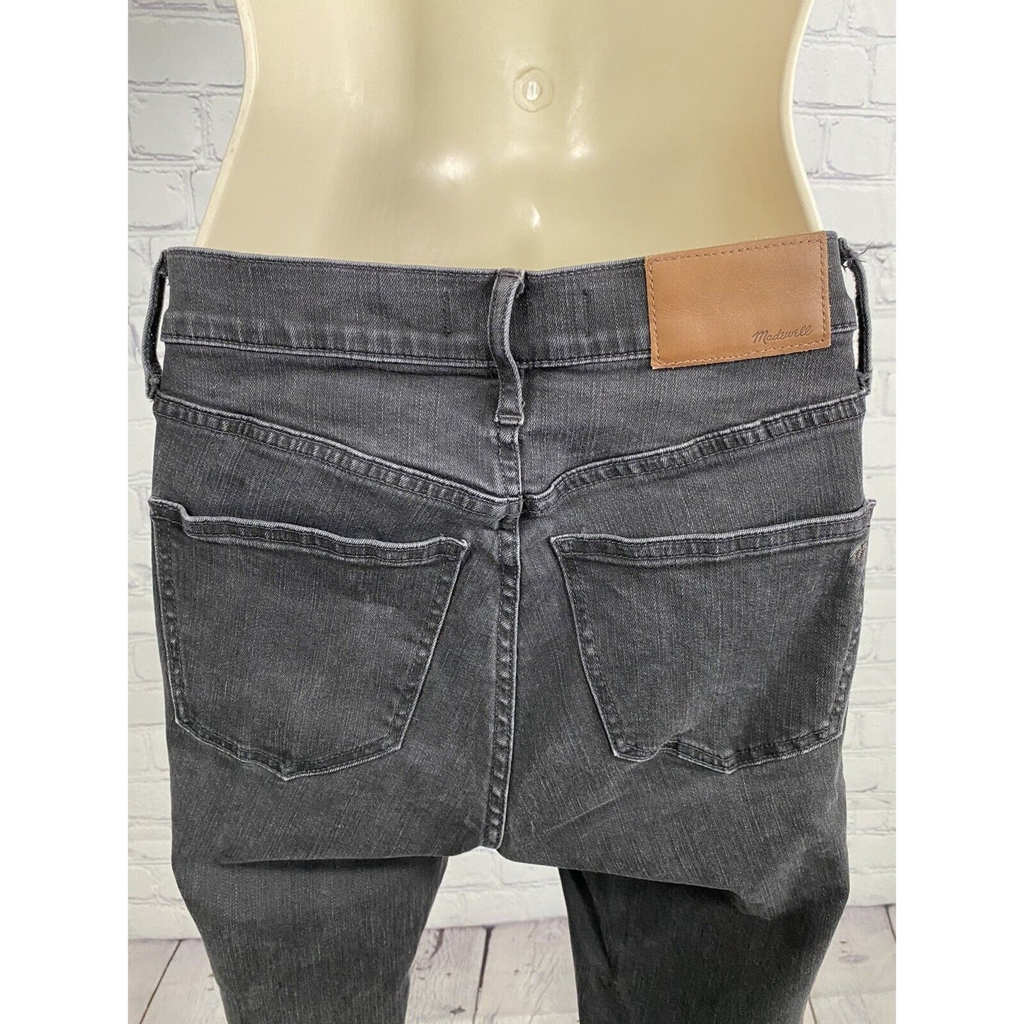 Madewell Black Distressed 9” High Rise Skinny Denim Jeans Size 0
