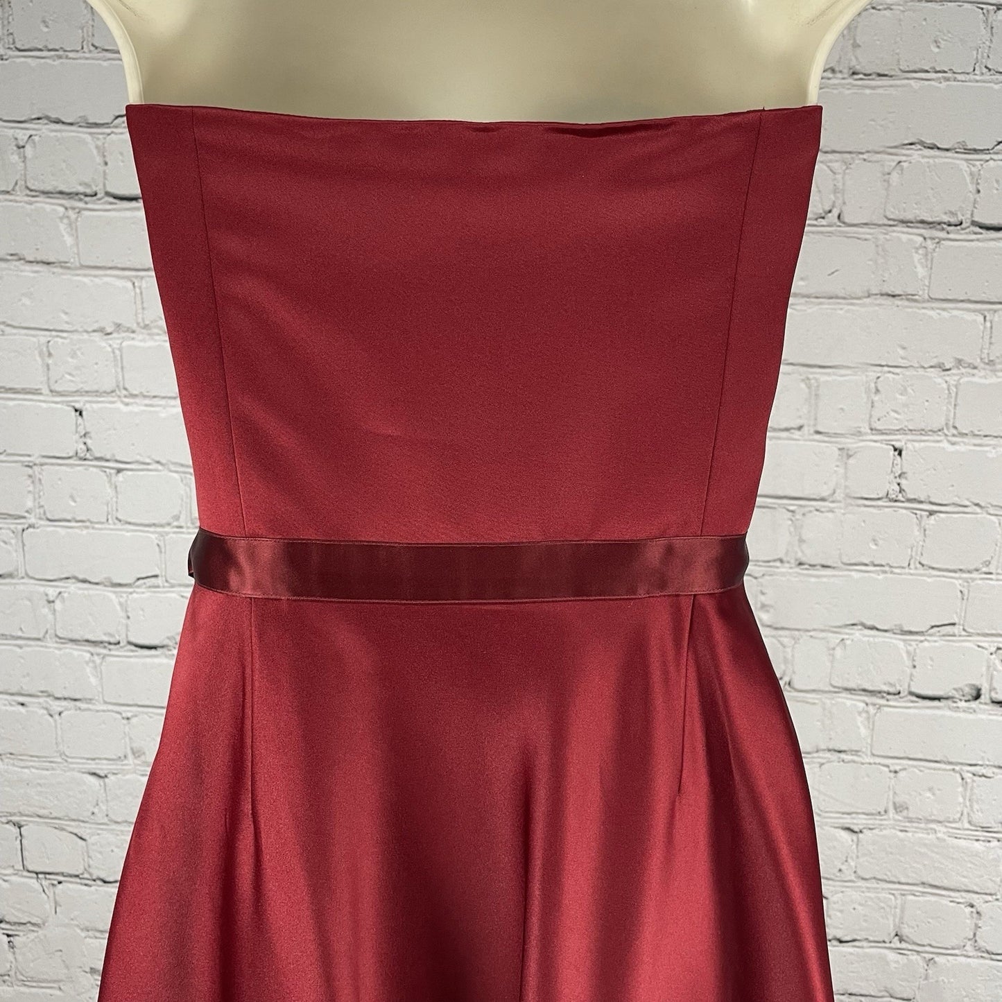 Ann Taylor Deep Red Satin Tie A Line Strapless Zipped Evening Prom Dress Size 6