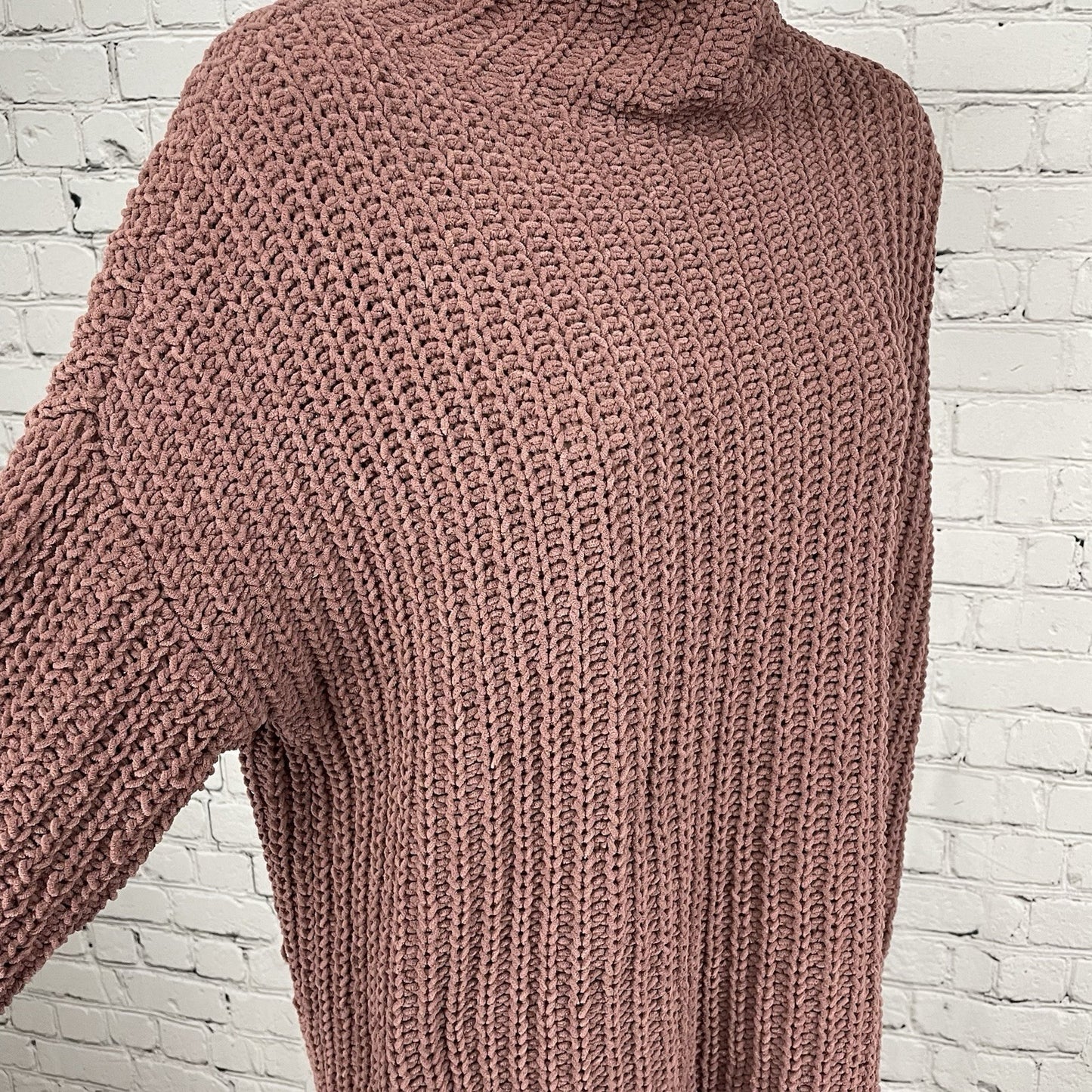 PINK Victoria’s Secret Chunky Knit Oversized Drop Shoulder Sweater Size Small S