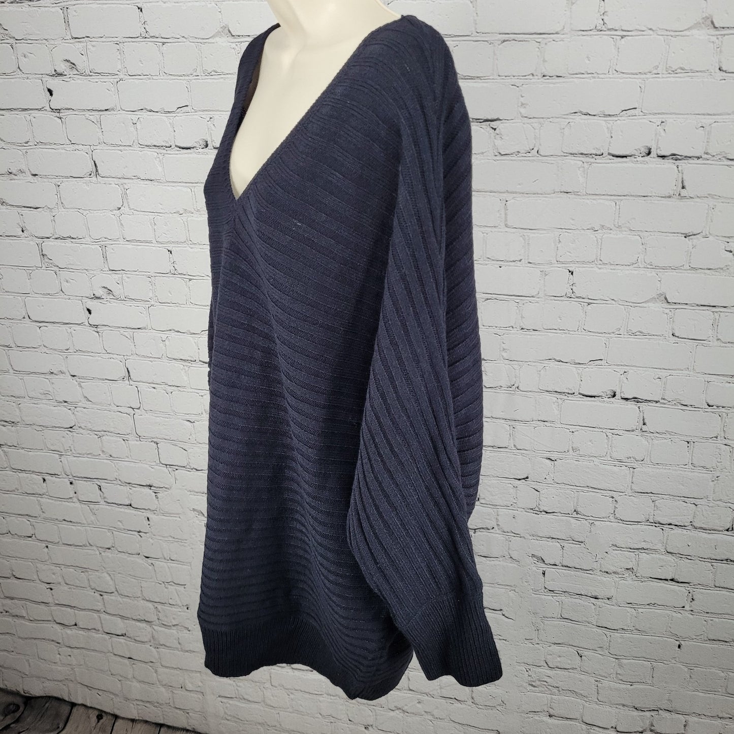 NWT NY&C Soho Jeans Black Knit Slouchy Dolman V Neck Pullover Sweater Size XL