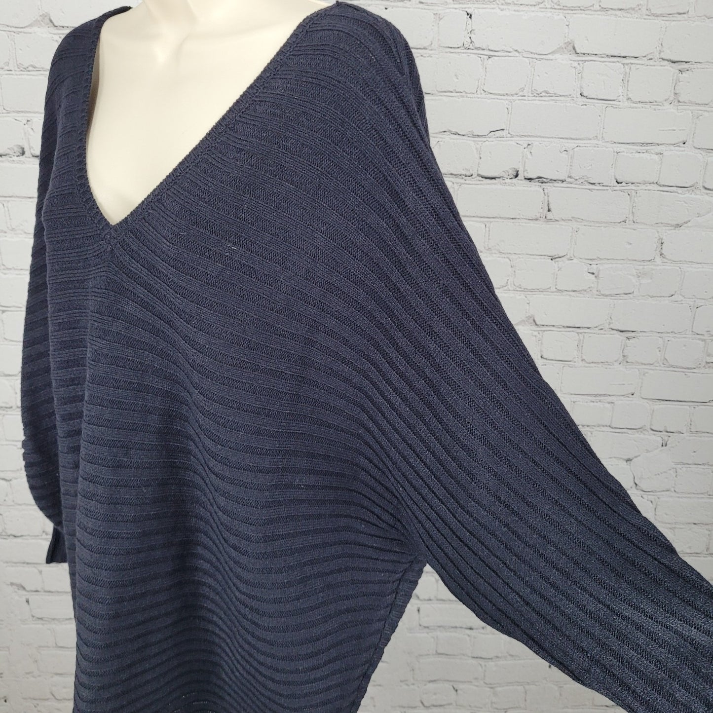 NWT NY&C Soho Jeans Black Knit Slouchy Dolman V Neck Pullover Sweater Size XL