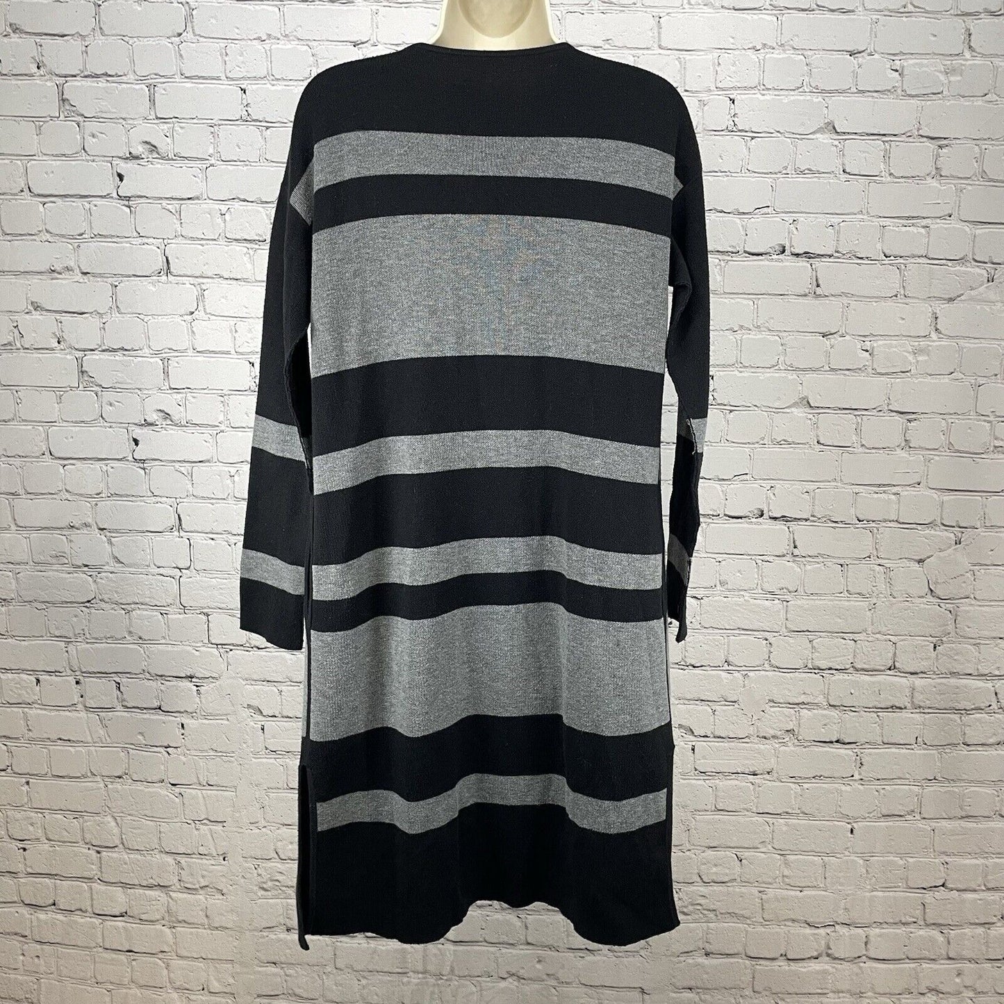 Athleta Black Gray Striped Knit Open Long Cardigan Sweater Pockets Size XS