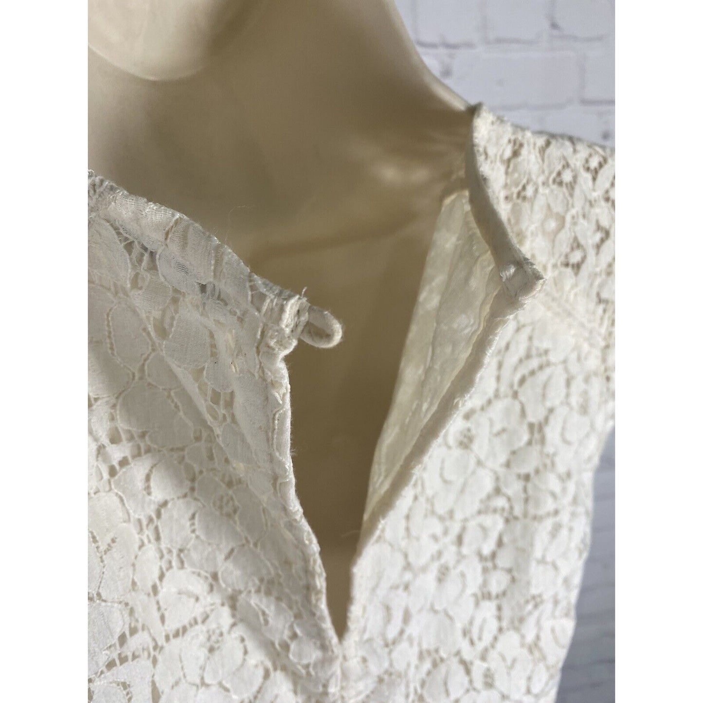 Zara Trafuluc Off White Floral Lace Overlay Ruffle Waist Pencil Dress Women’s XS