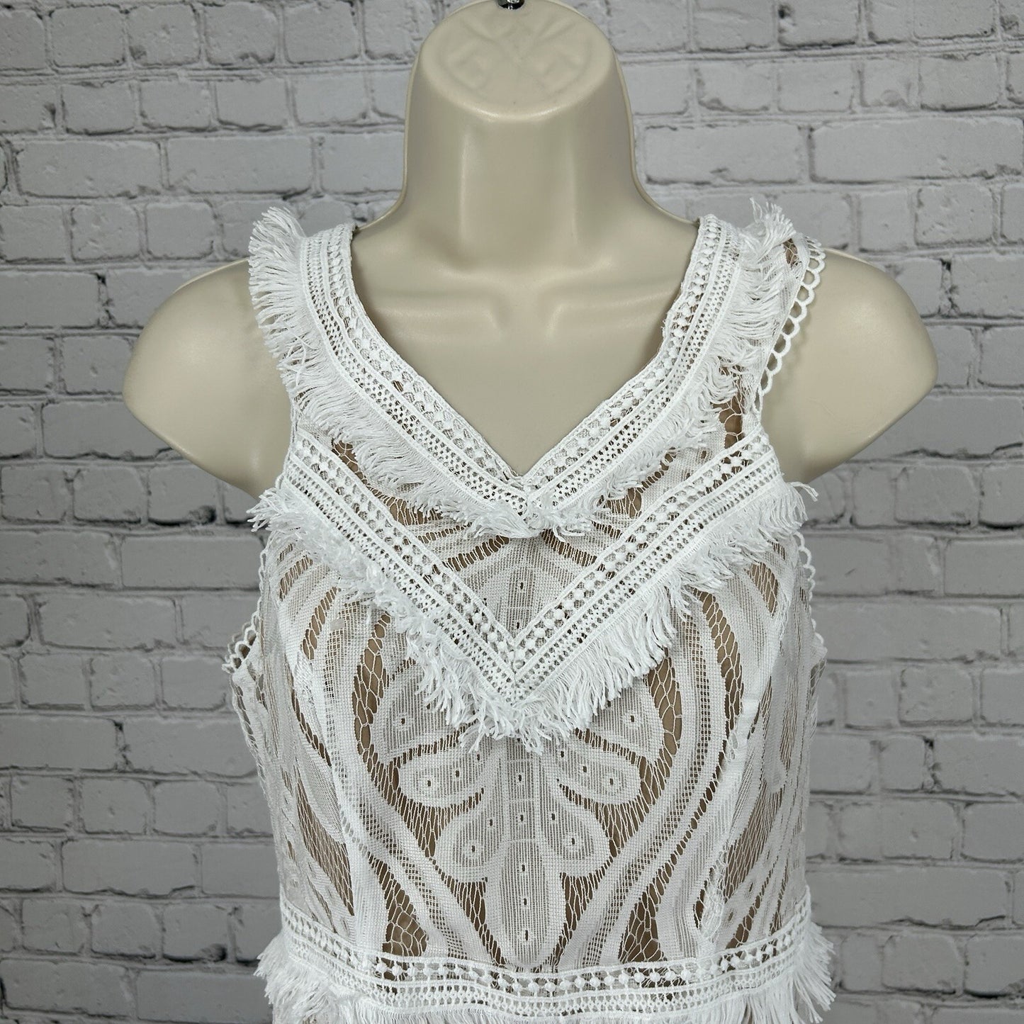 Ryse The Label Off White Sleeveless V Neck Lace Fringe Mini Dress Size Small S