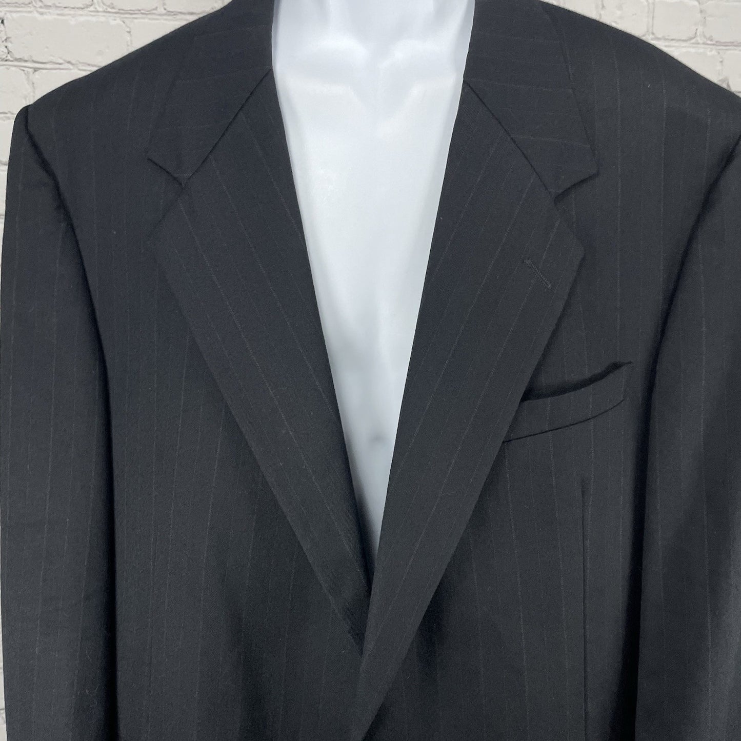 Hunting Horn Black Striped Wool 2 Button Ventless Notch Blazer USA Made Size 46L