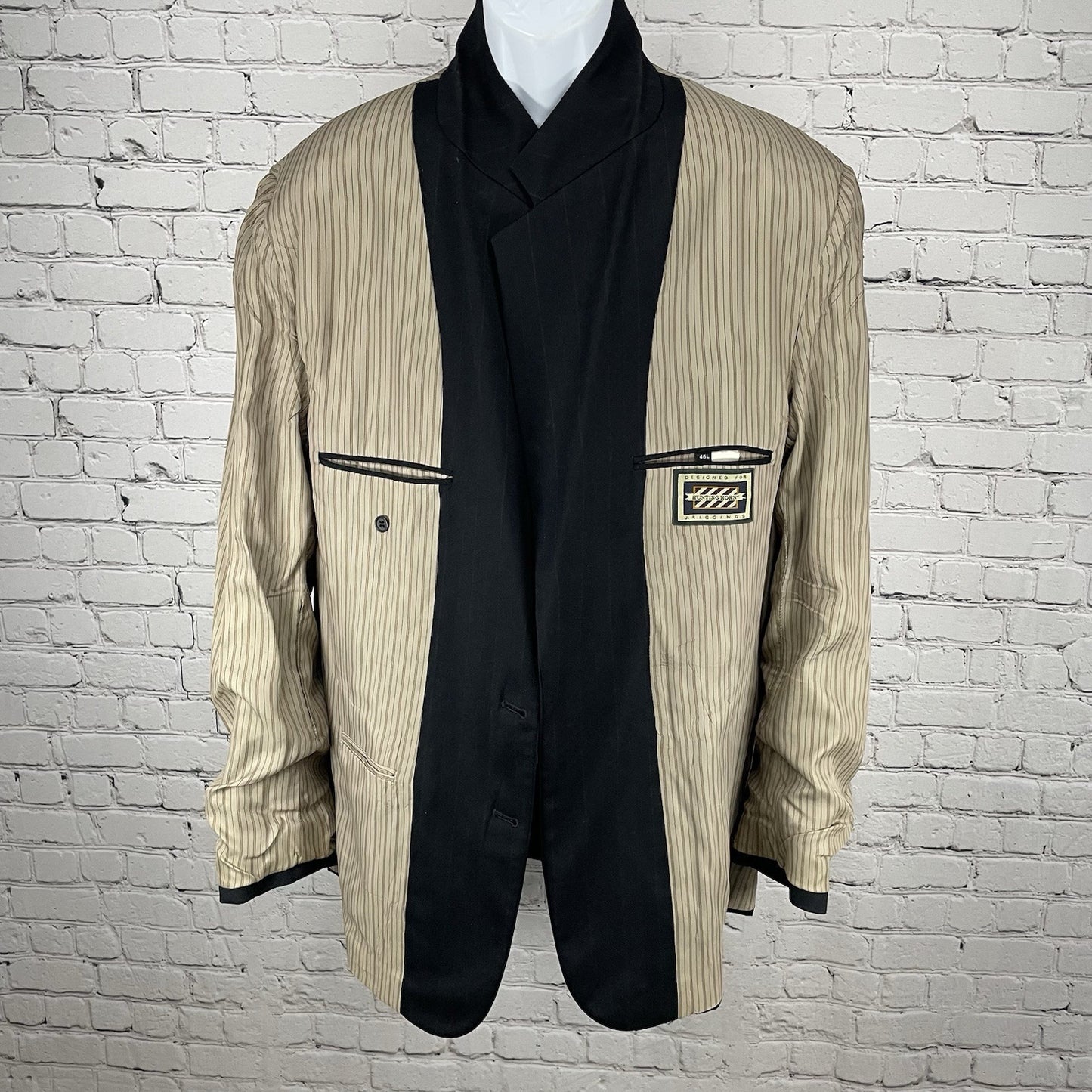 Hunting Horn Black Striped Wool 2 Button Ventless Notch Blazer USA Made Size 46L