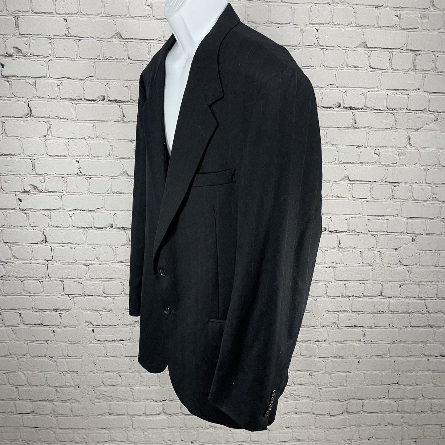 Hunting Horn Black Striped Wool 2 Button Ventless Notch Blazer USA Made Size 46L