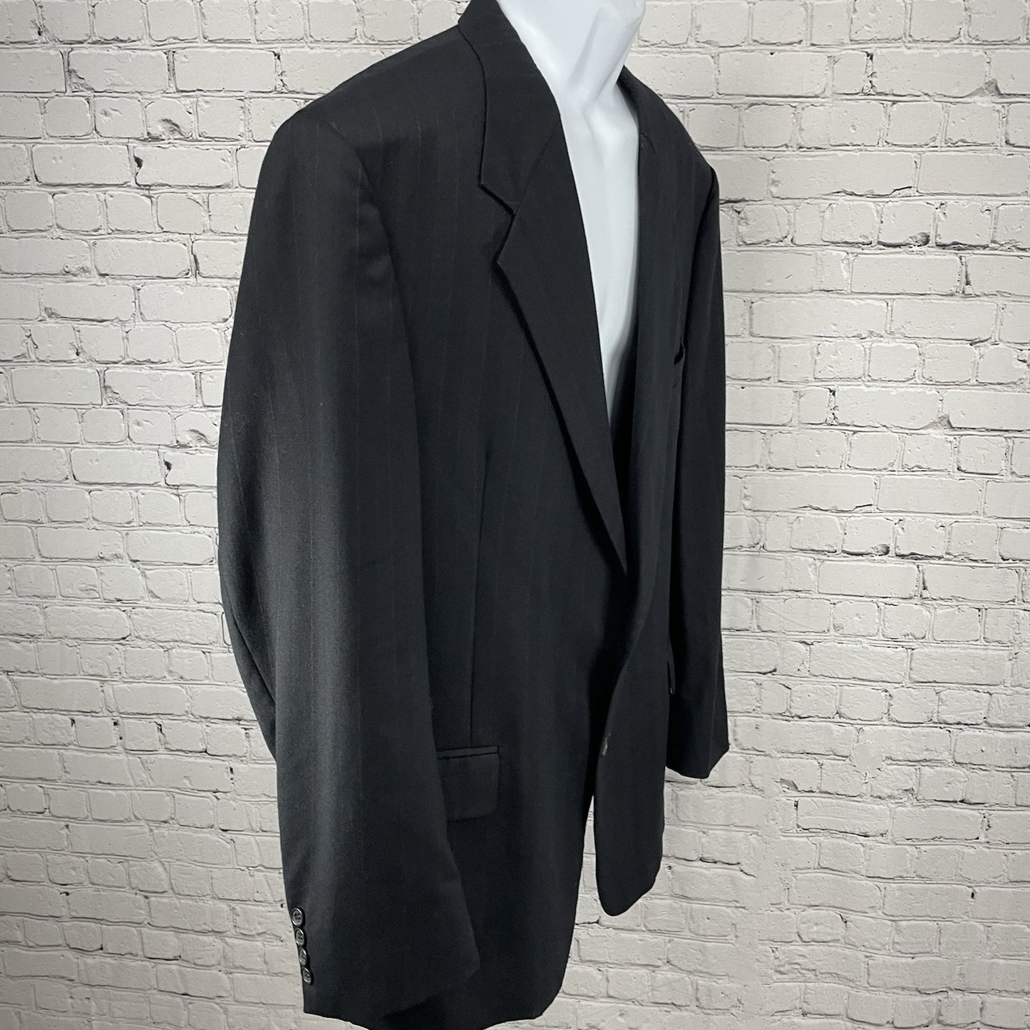 Hunting Horn Black Striped Wool 2 Button Ventless Notch Blazer USA Made Size 46L