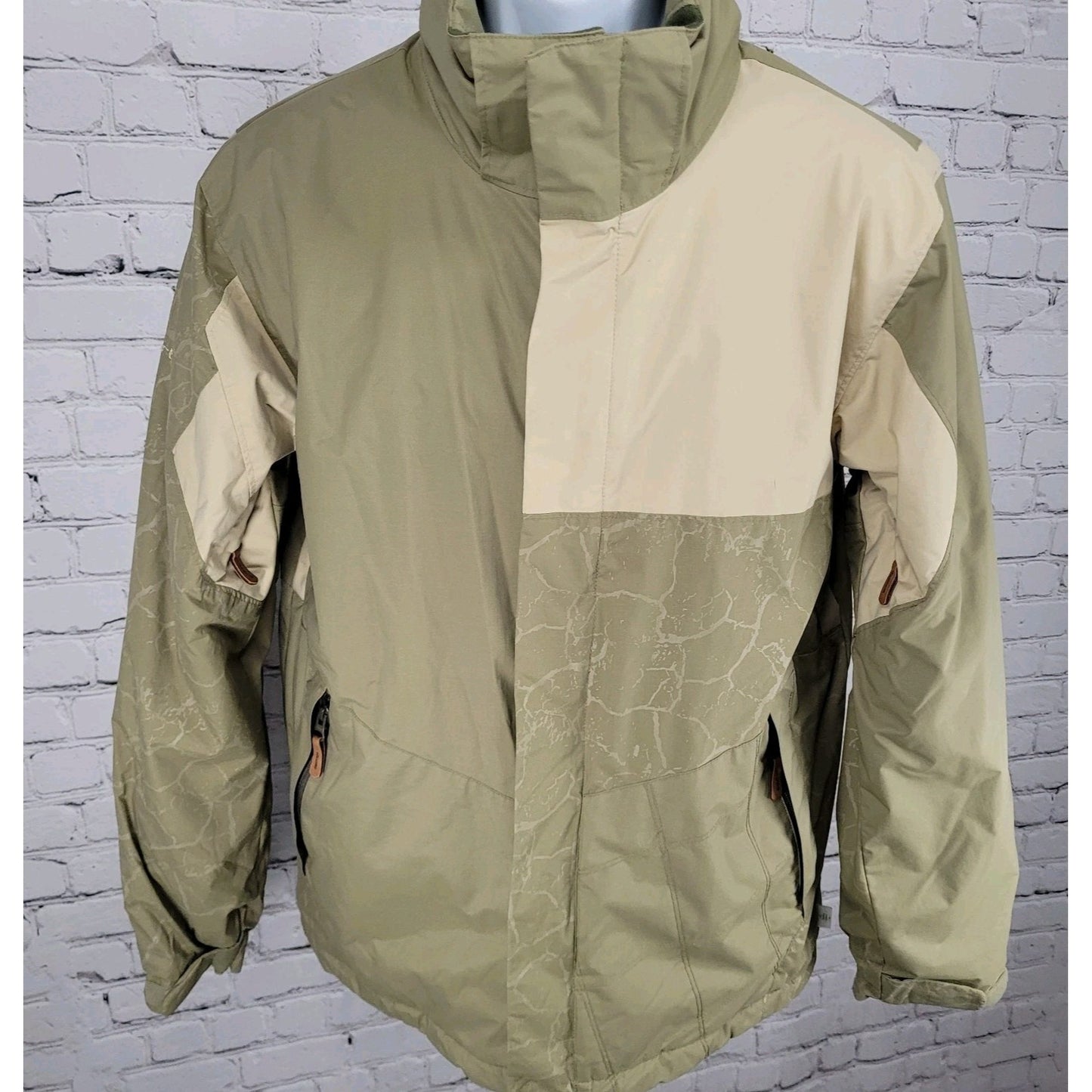 Columbia Green & Khaki Waterproof Breathable Insulated Jacket Youth Size 18/20