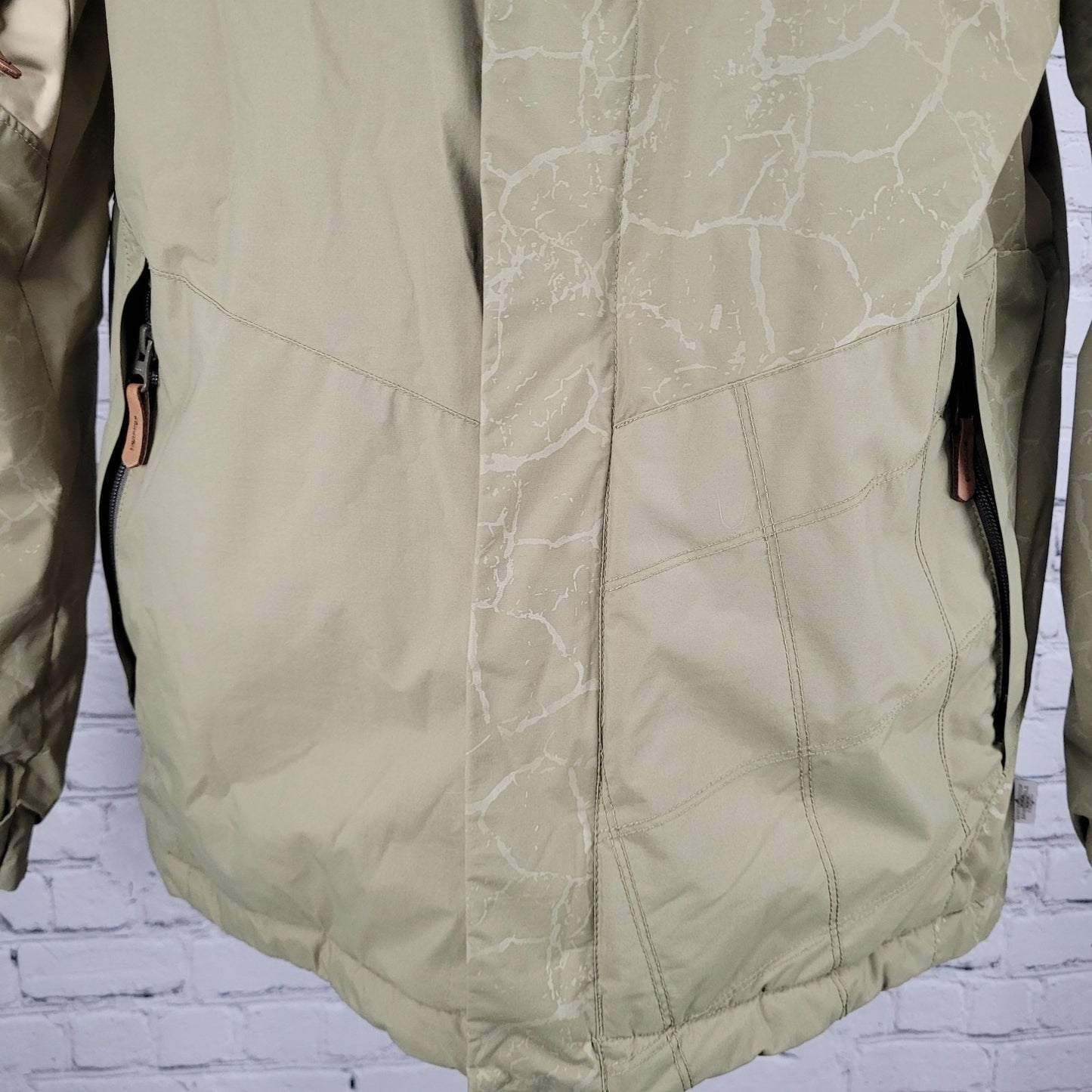 Columbia Green & Khaki Waterproof Breathable Insulated Jacket Youth Size 18/20
