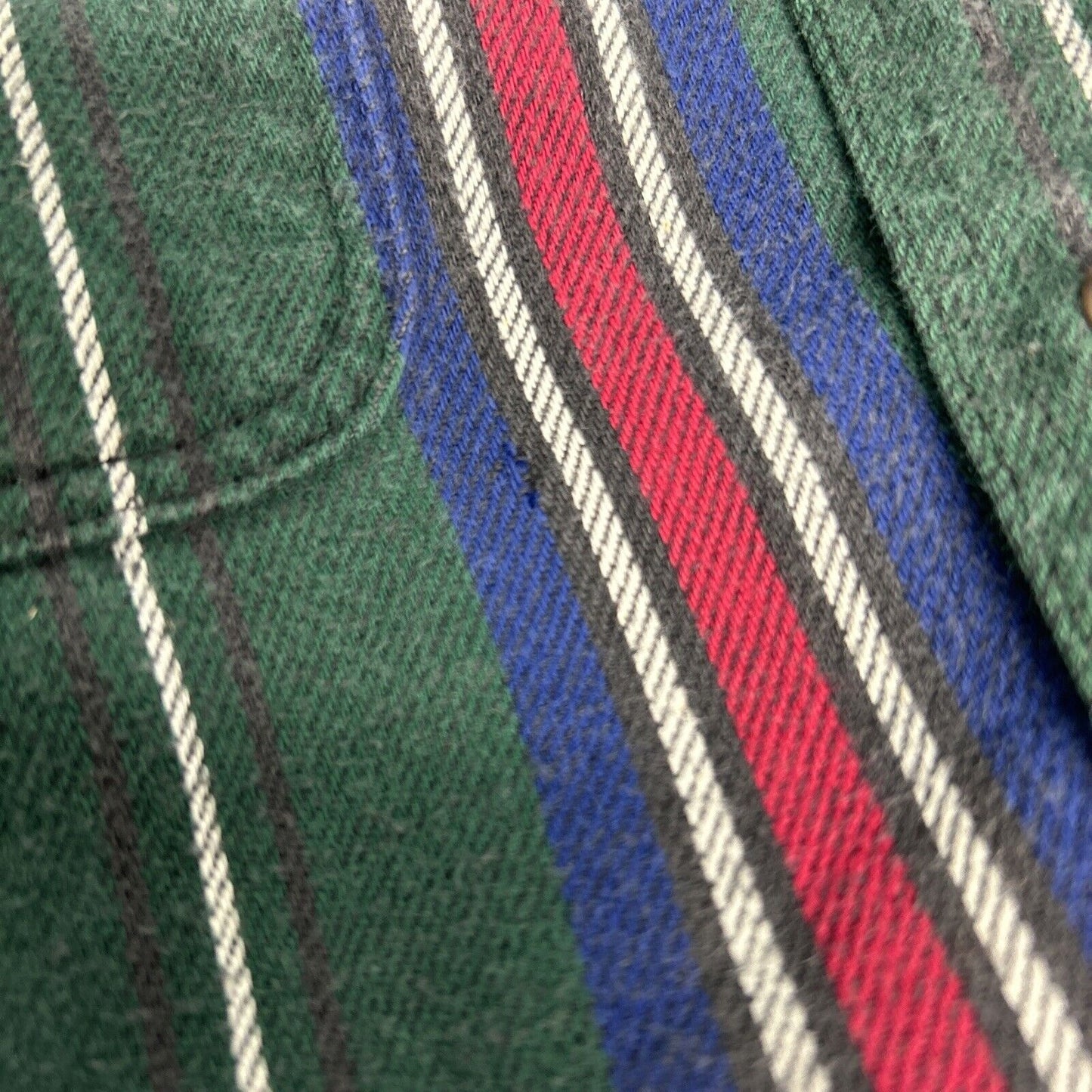 VTG Eddie Bauer Long Sleeve Button Up Green Blue Red White McKinley Flannel XLT