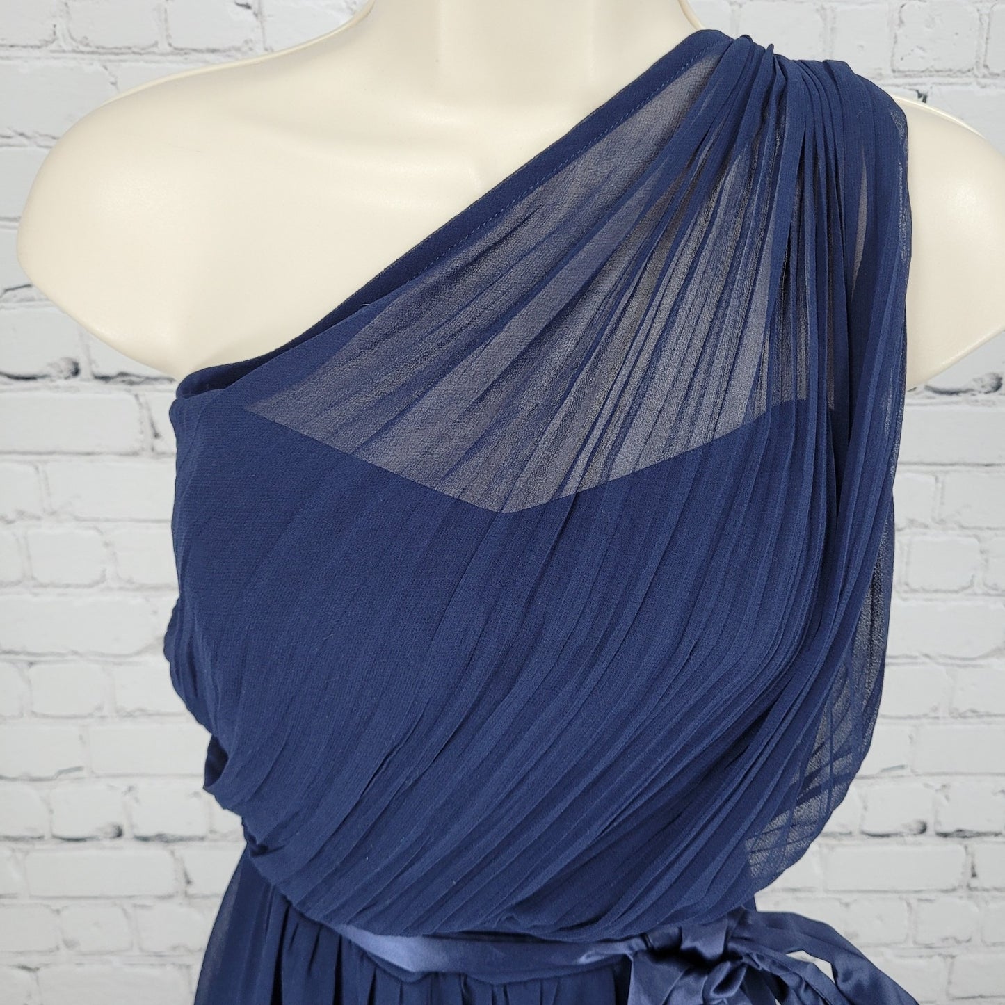 NWT Showcase Navy Chiffon One Shoulder Belted Smocked Back Midi Dress Size 10