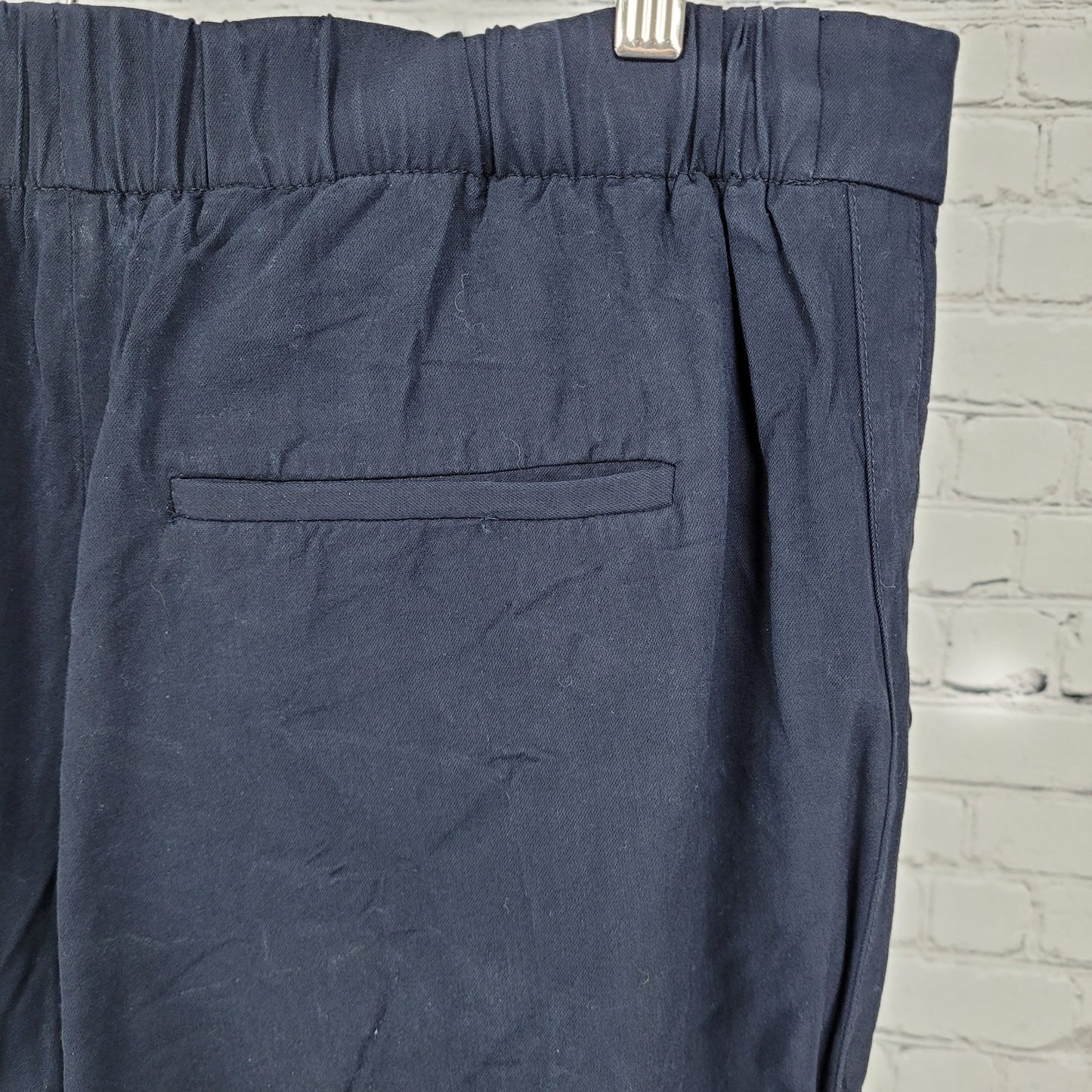 Vince Dark Blue Pleated Elastic Waist Pull On Stretch Crop Pants Size XL (35x25)