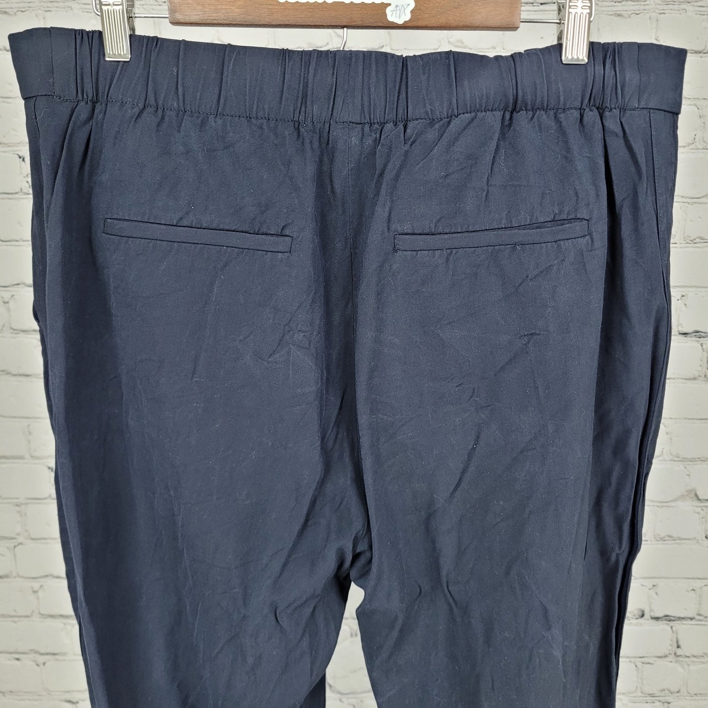 Vince Dark Blue Pleated Elastic Waist Pull On Stretch Crop Pants Size XL (35x25)