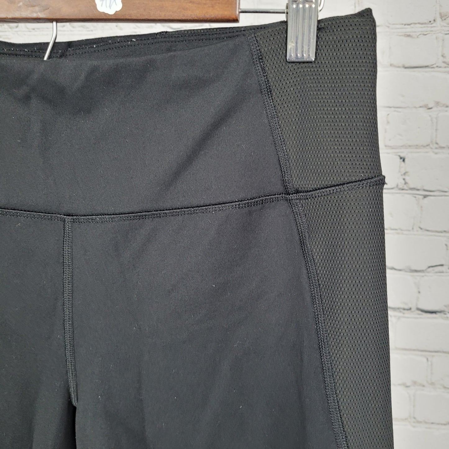 VSX Black Knockout By Victoria's Secret Tight Yoga Pants Size Large L (30x27)