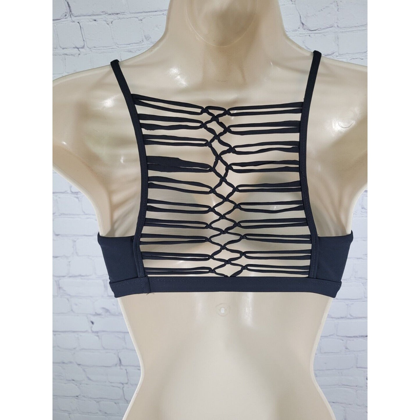 Raisins Macrame Stappy Back Swim Suit Top Size Small