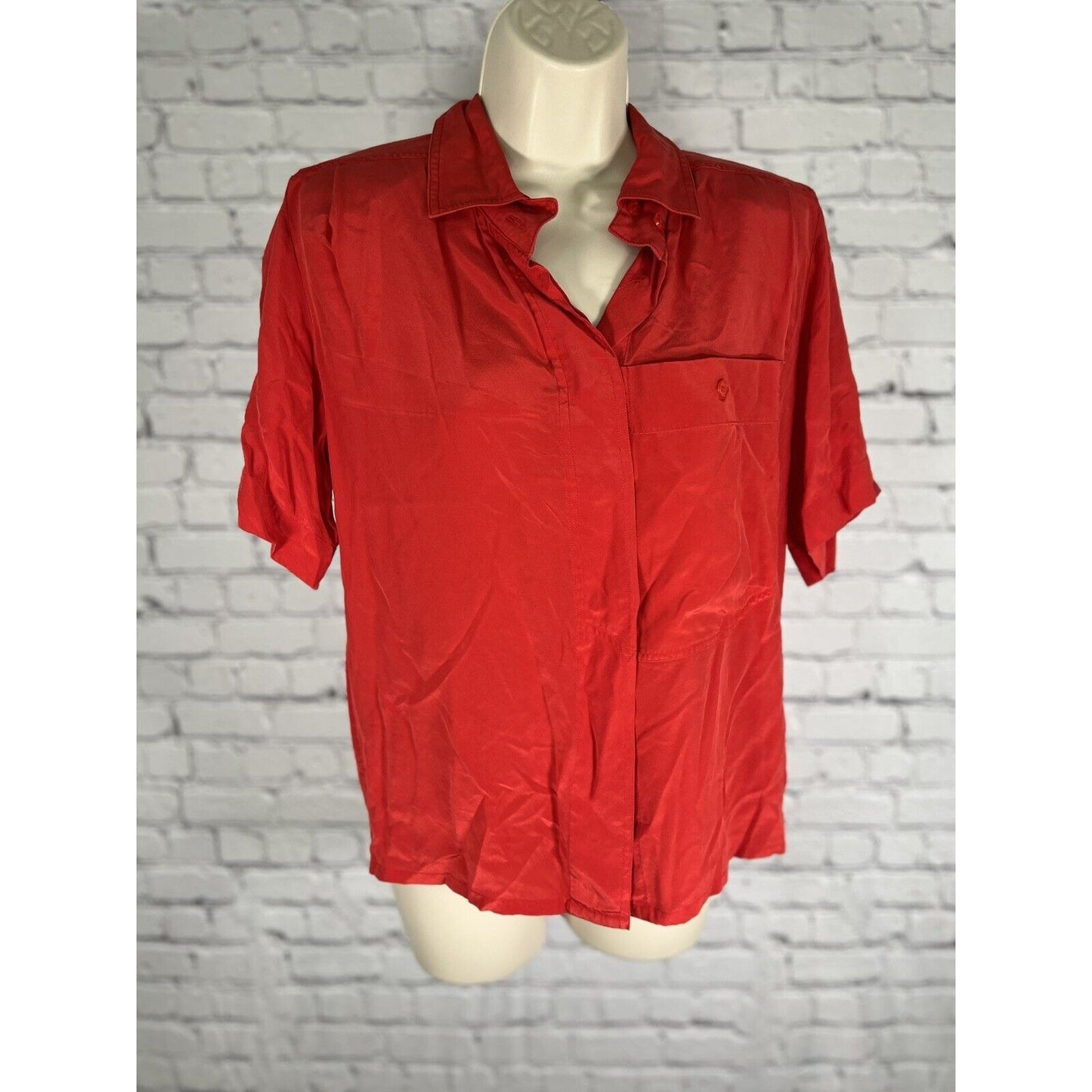 Vintage Saks Fifth Avenue Red 100% Silk Button Up Blouse Top Women’s Size 4