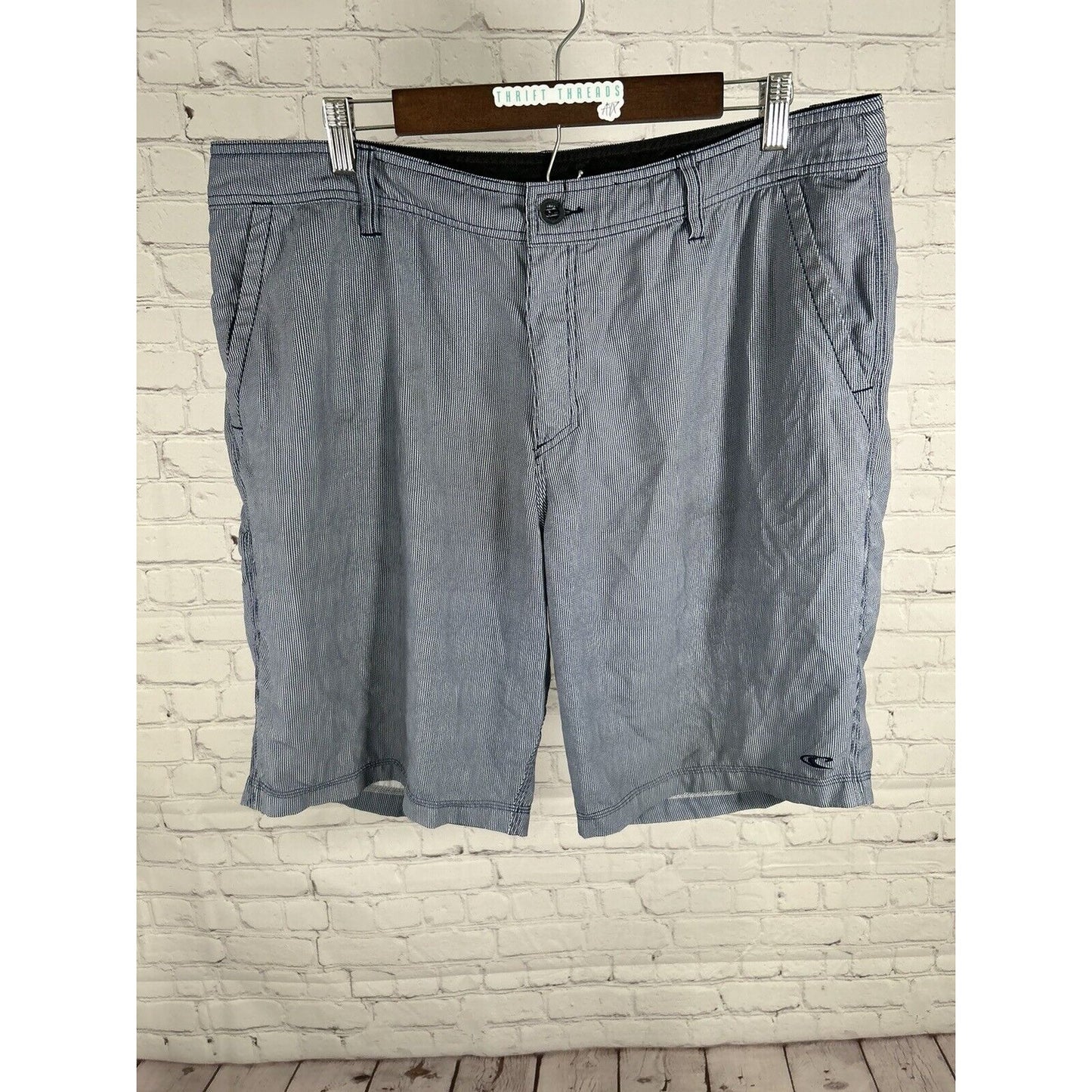 O’Neill Blue White Striped Hybrid Shorts Swimwear Sports Wear Men’s 38 (38 x 10)